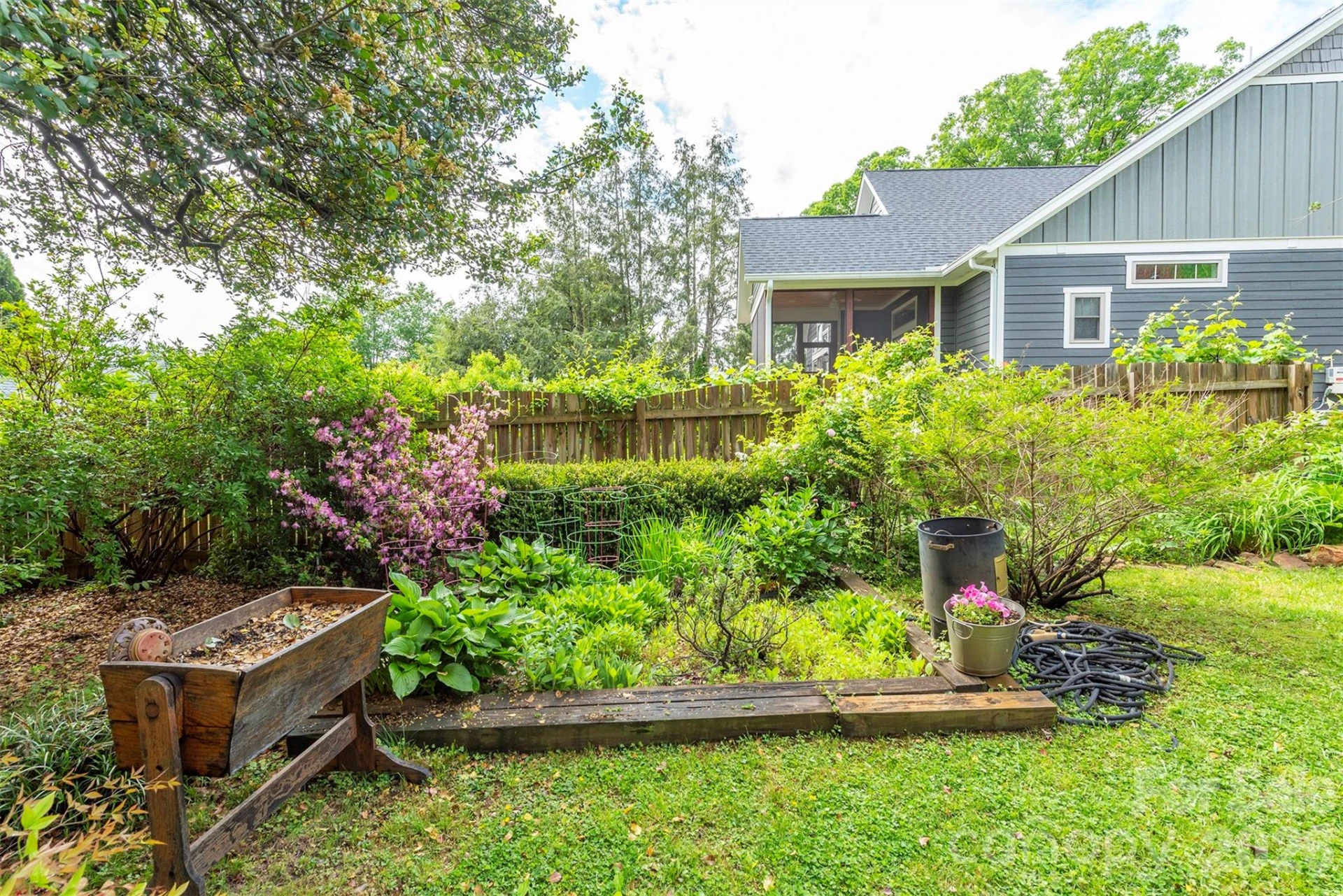 110 Enthoffer Street - Photo 28