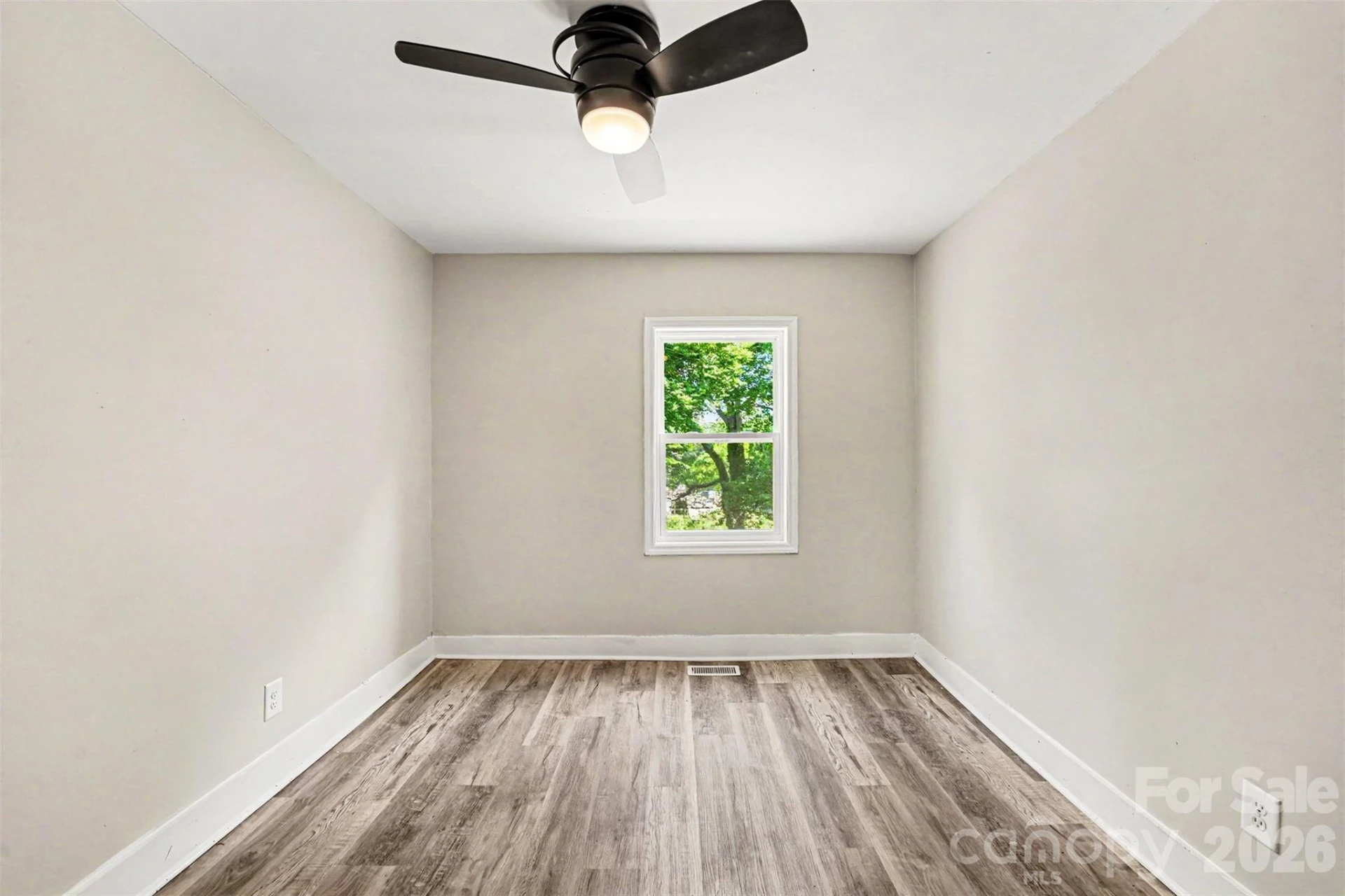 308 Alexander Street - Photo 11