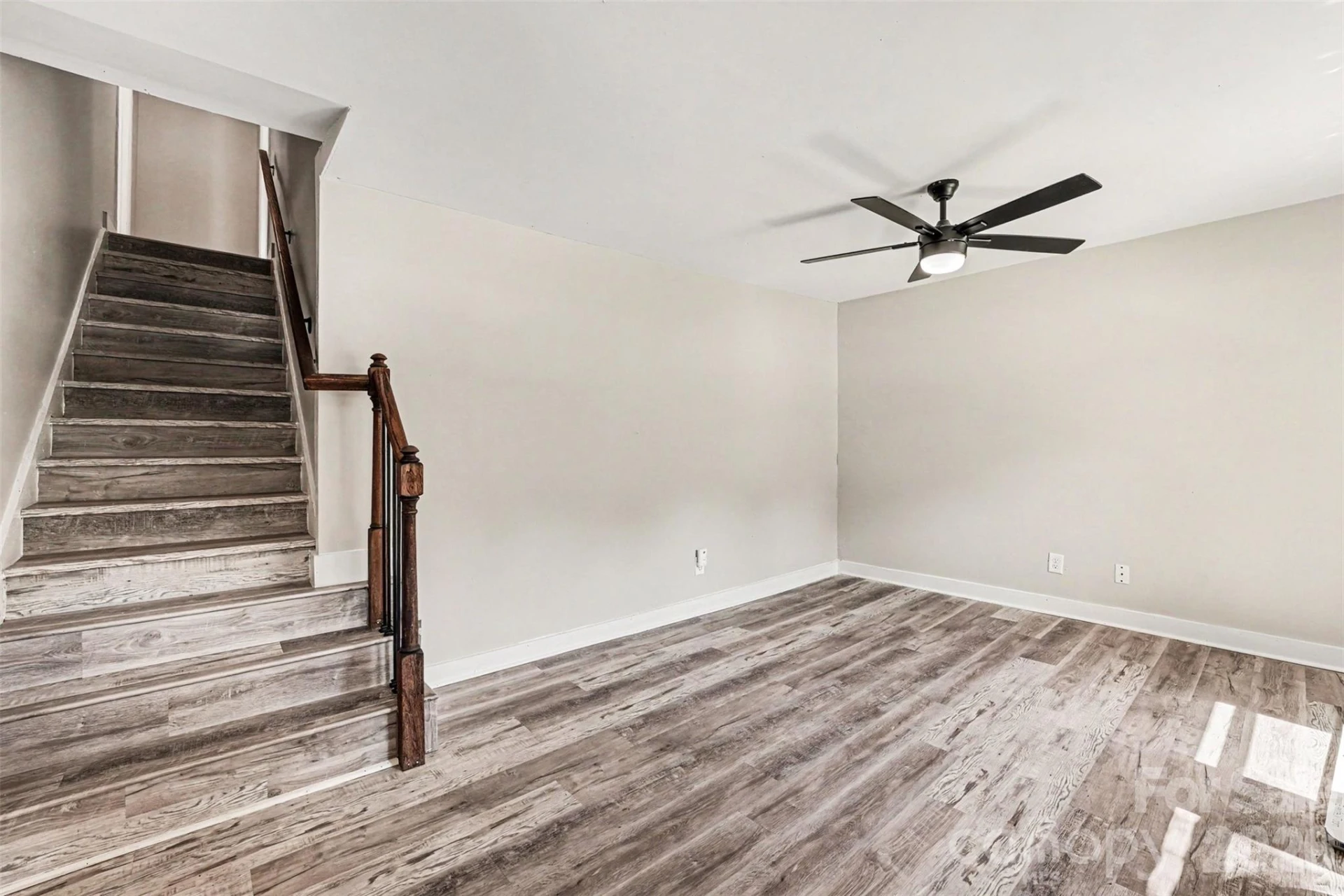 308 Alexander Street - Photo 6