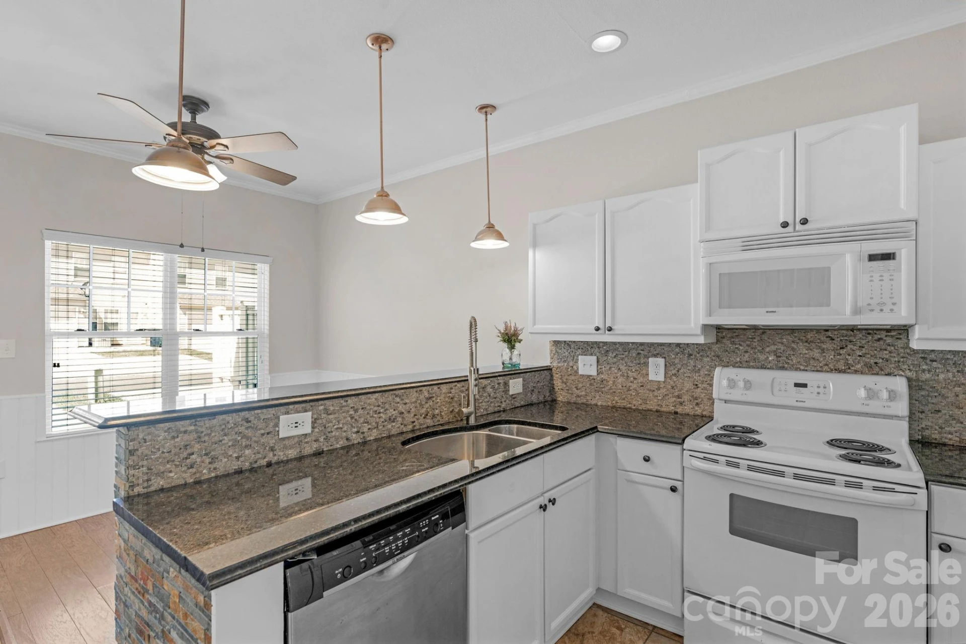 1021 Laparc Lane - Photo 10