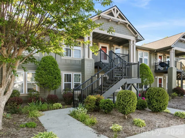1704 Deermouse Way, Hendersonville, NC, 28792