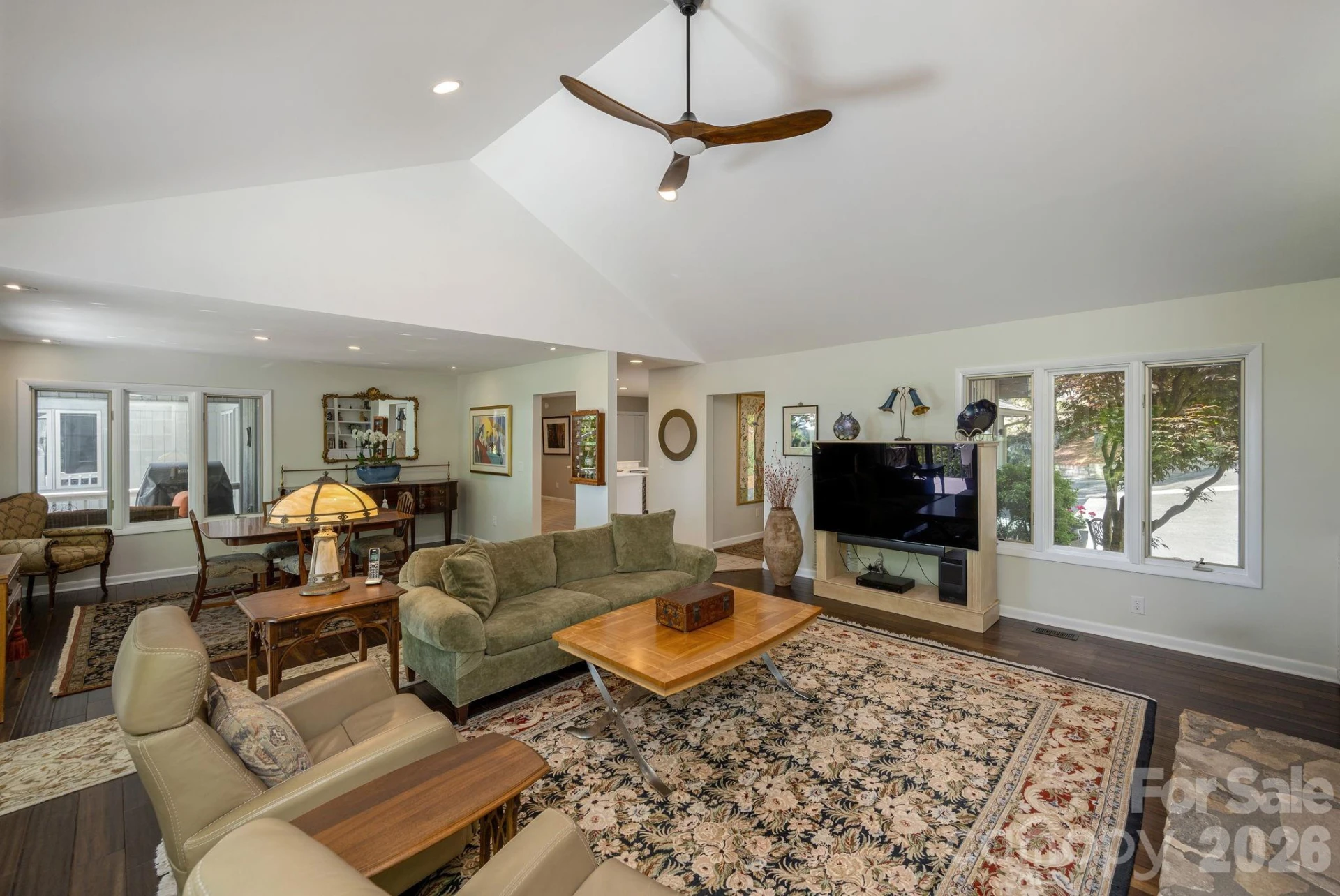 258 DALHOUSIE Court - Photo 17