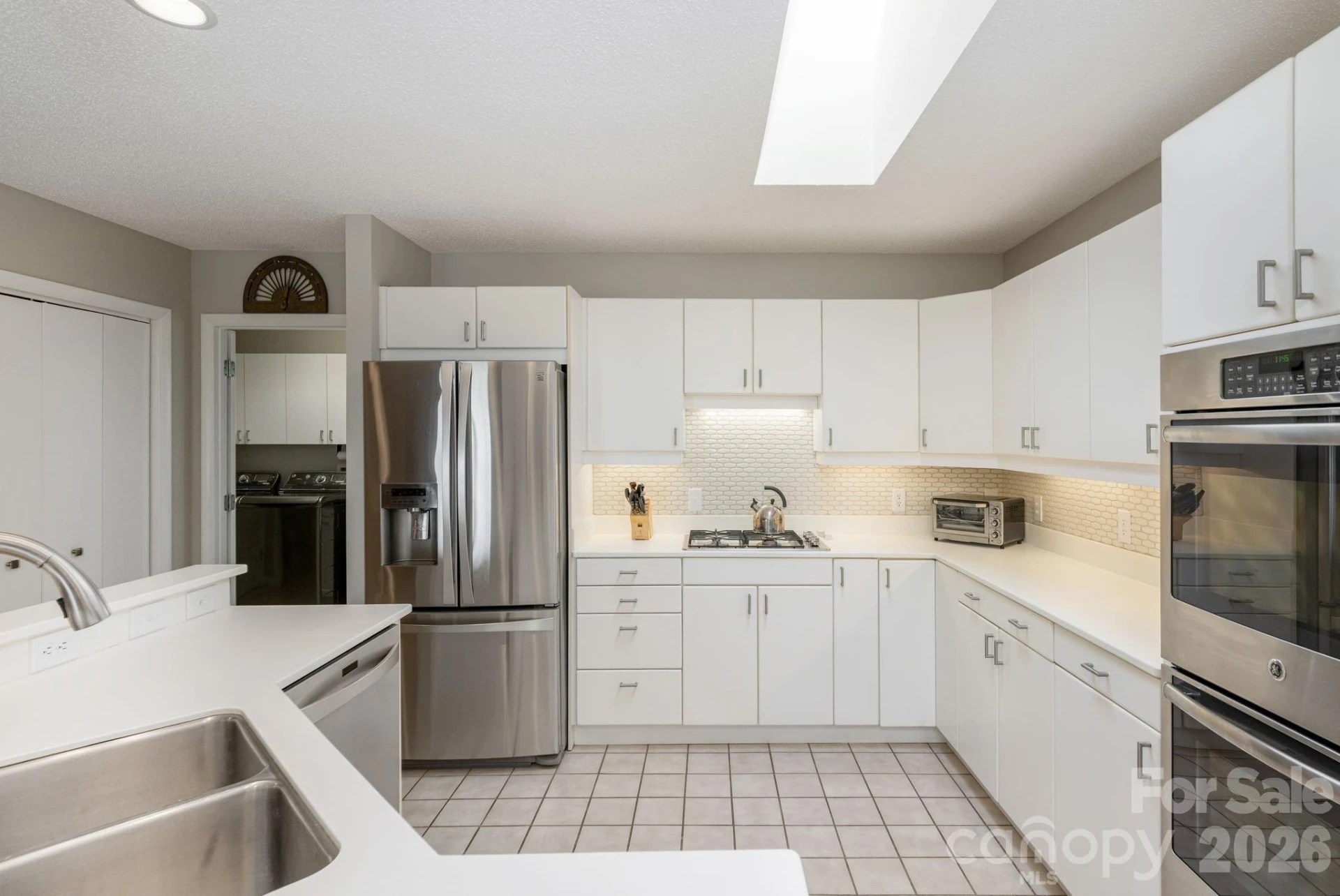 258 DALHOUSIE Court - Photo 23