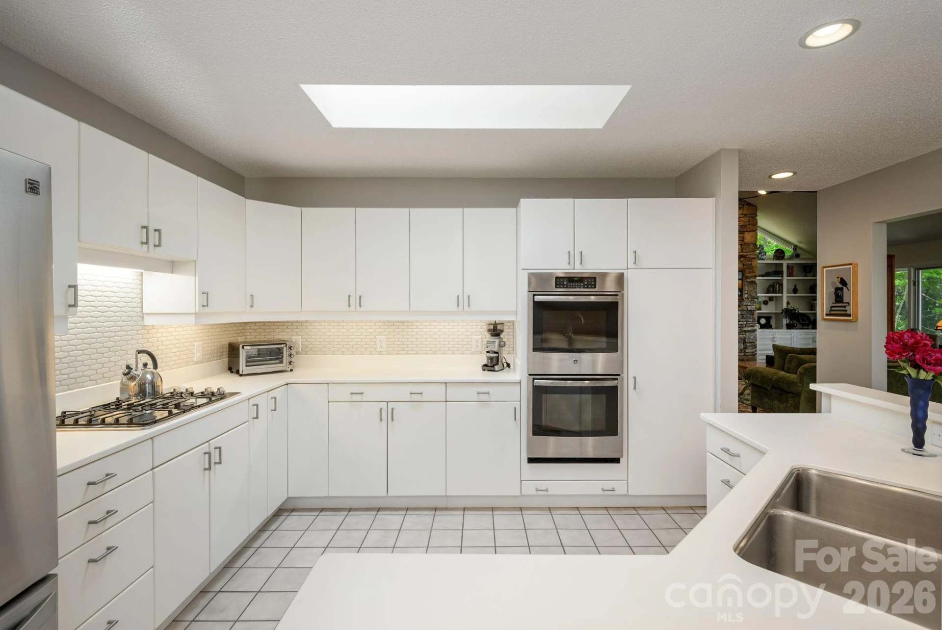 258 DALHOUSIE Court - Photo 25