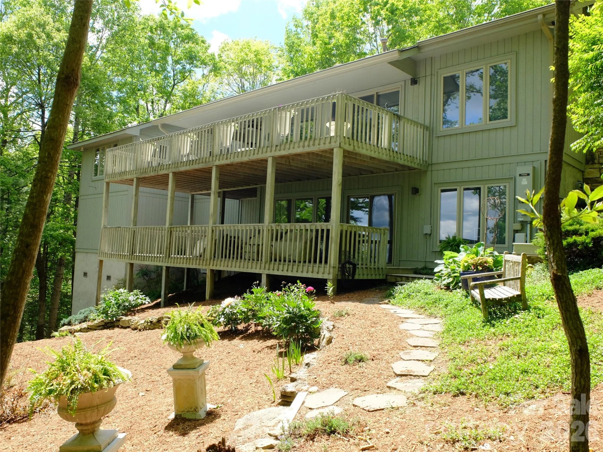 258 DALHOUSIE Court - Photo 6