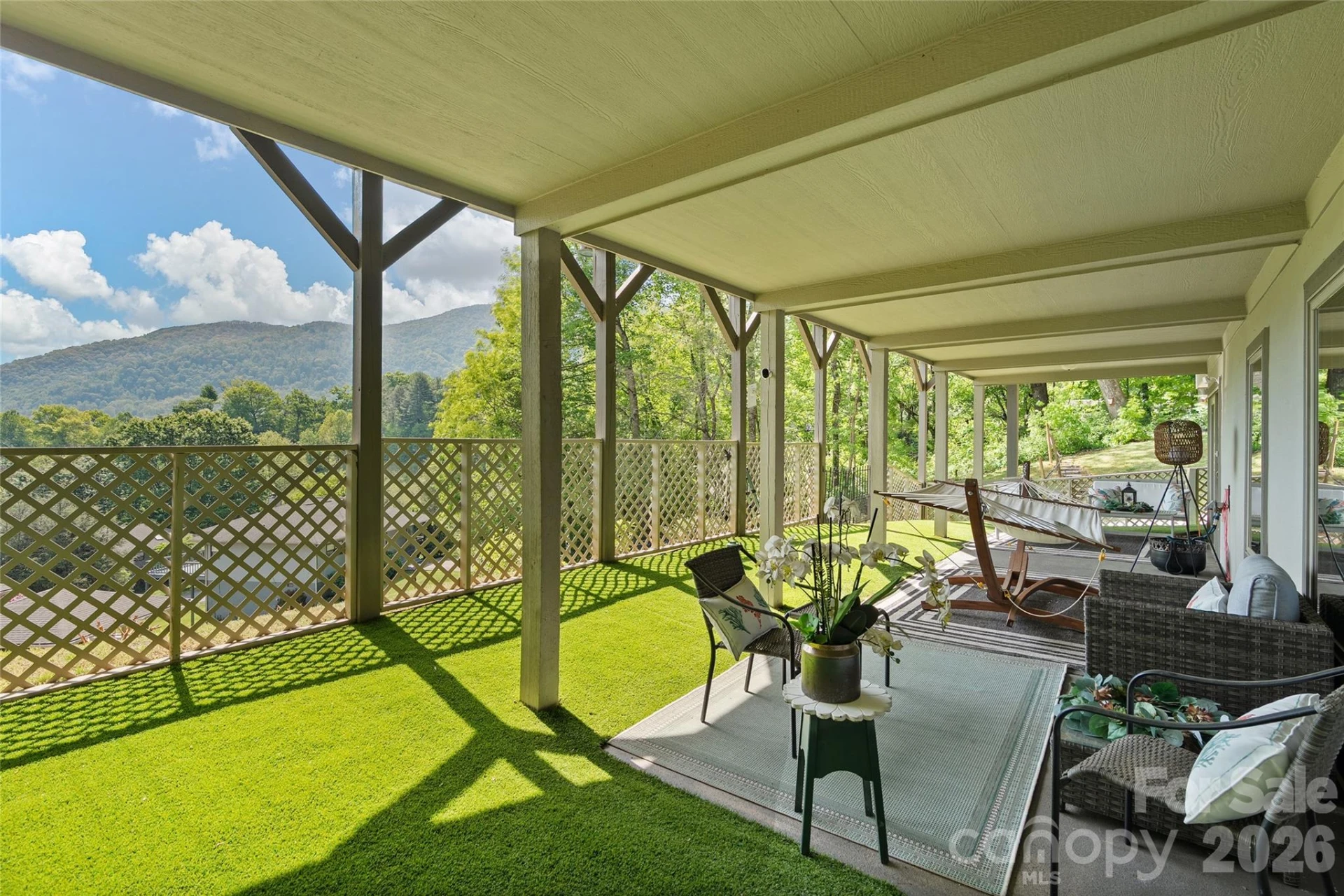 266 Hawks Crest Drive - Photo 38