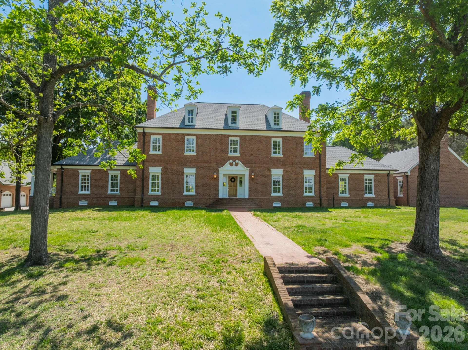 4030 Oak Hollow Lane