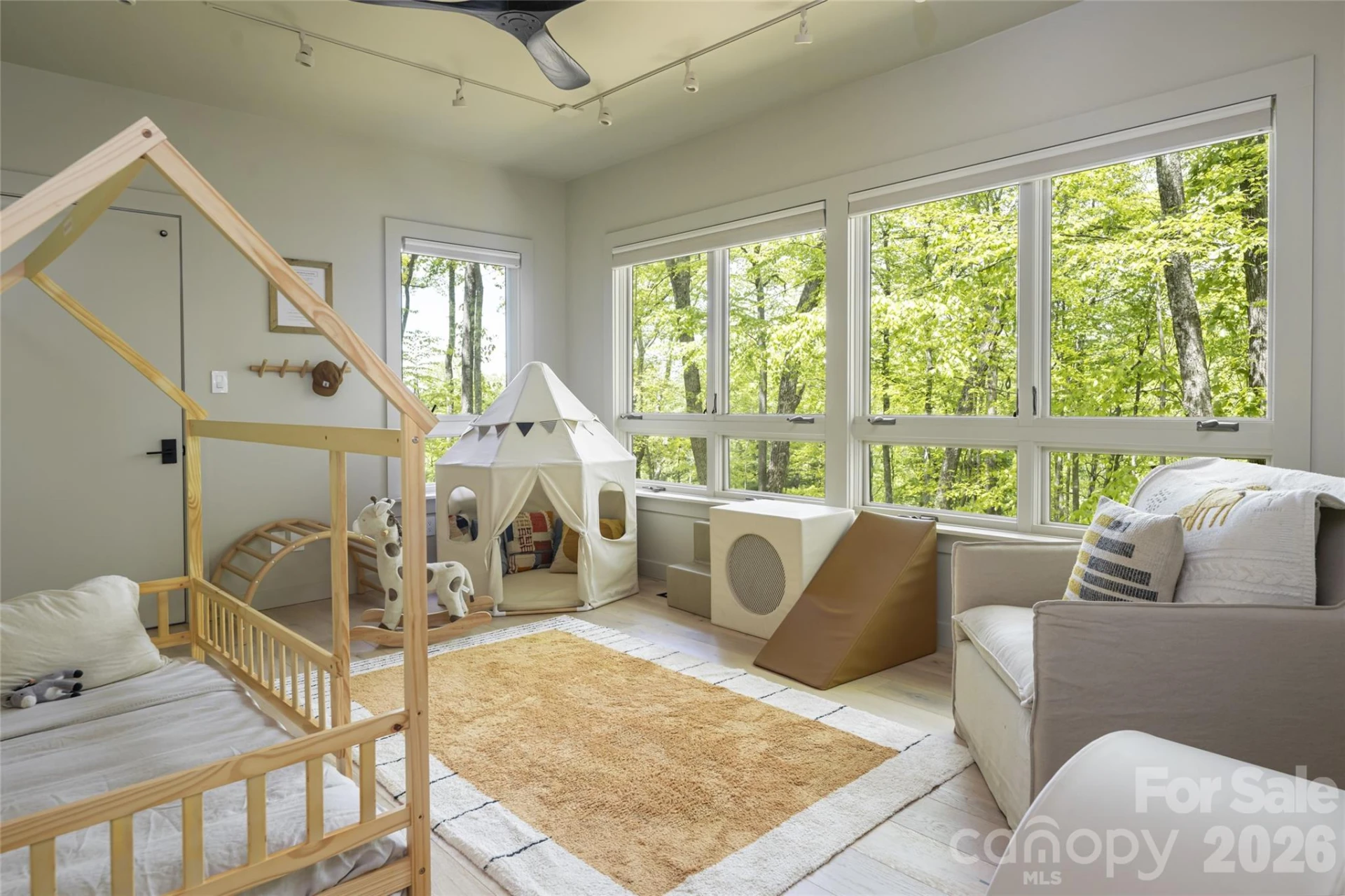 15 Hunters Way - Photo 38
