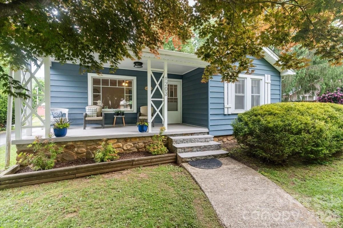 1203 Allens Creek Road - Photo 3