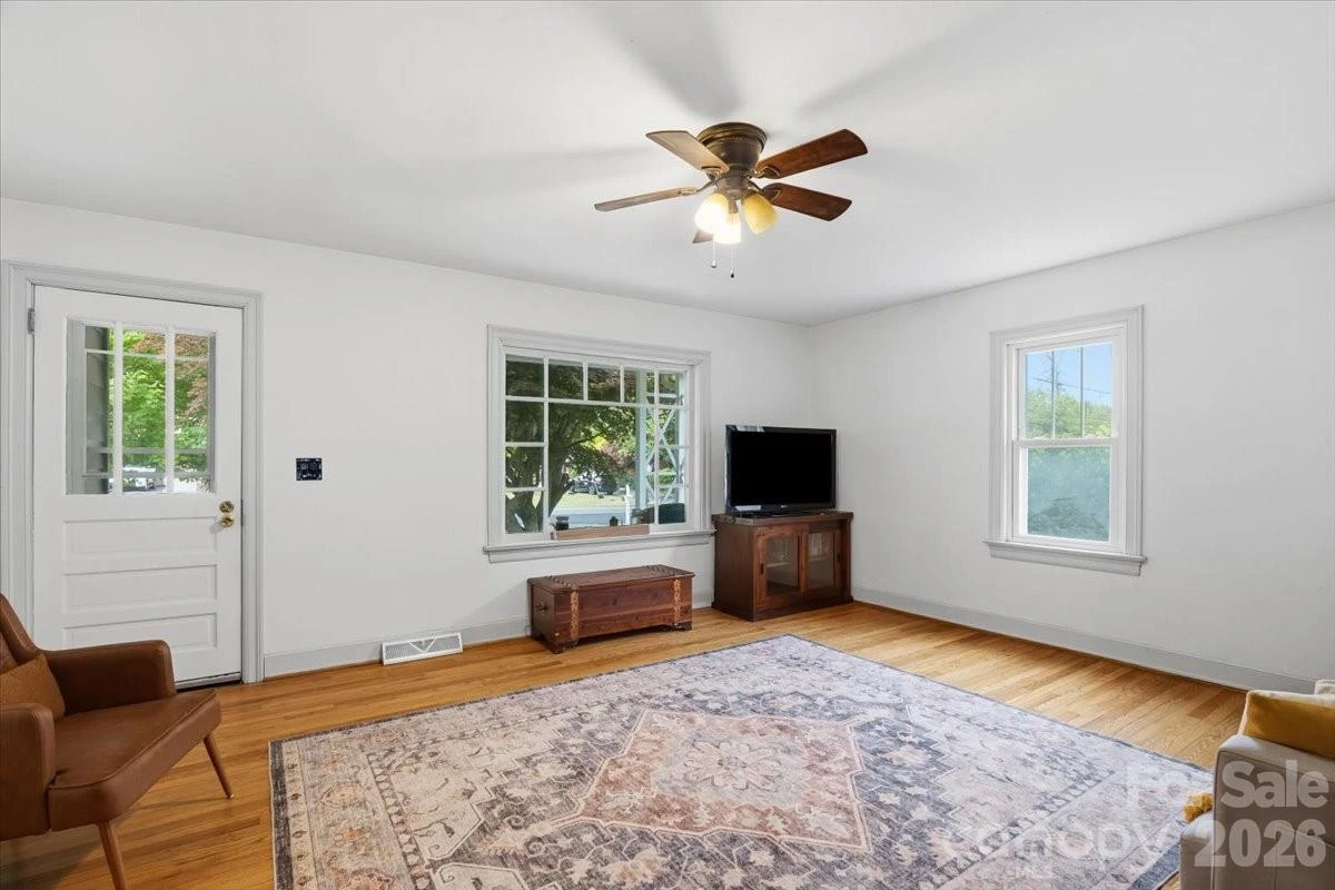 1203 Allens Creek Road - Photo 9