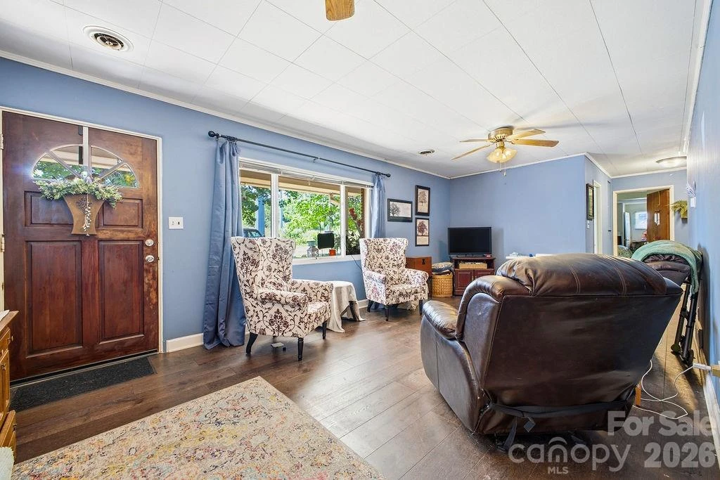 88 Lost Creek Drive - Photo 4
