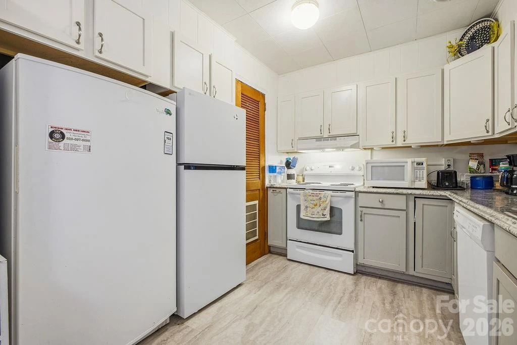 88 Lost Creek Drive - Photo 7