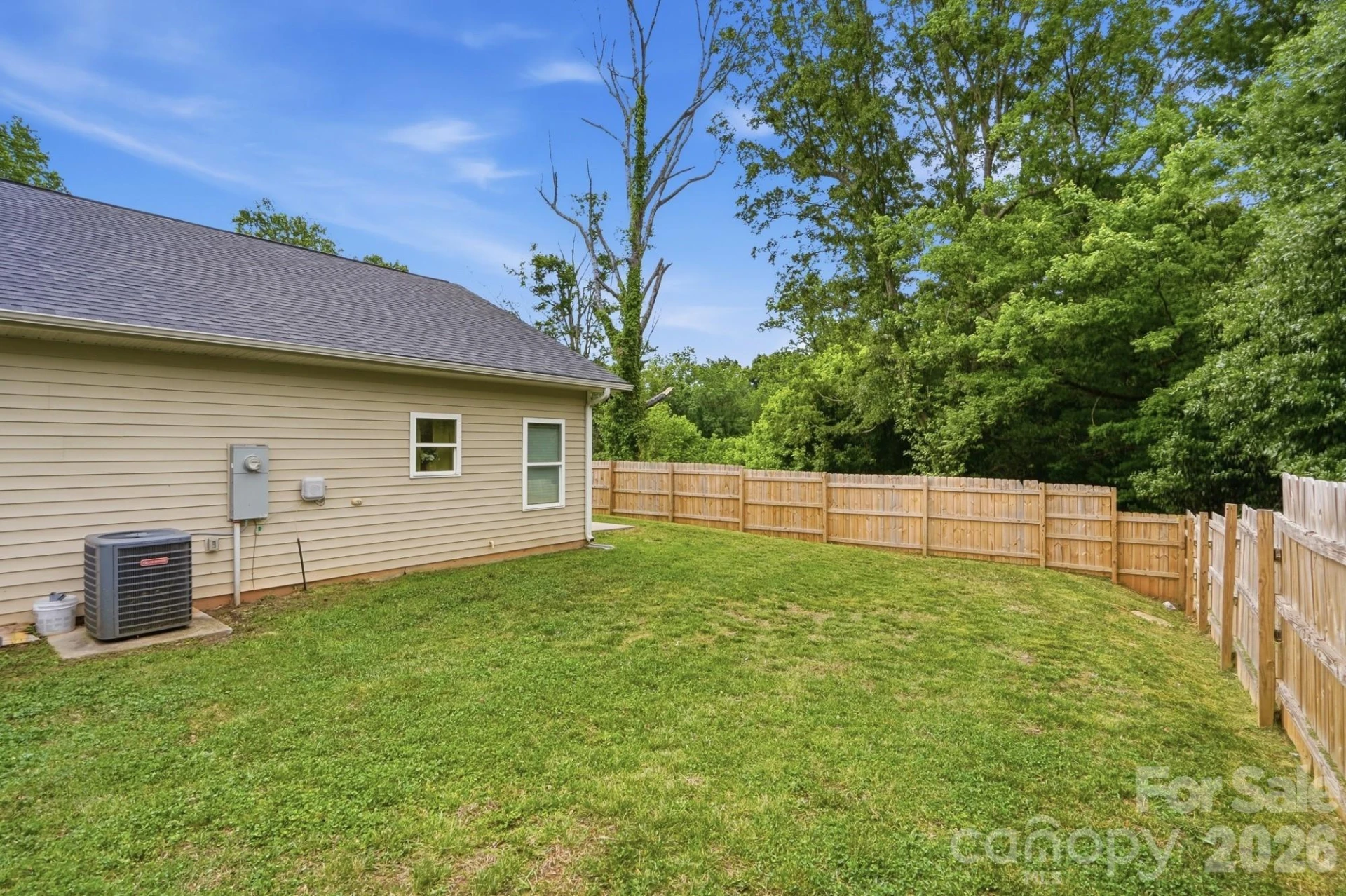 2507 Leroy Avenue - Photo 20
