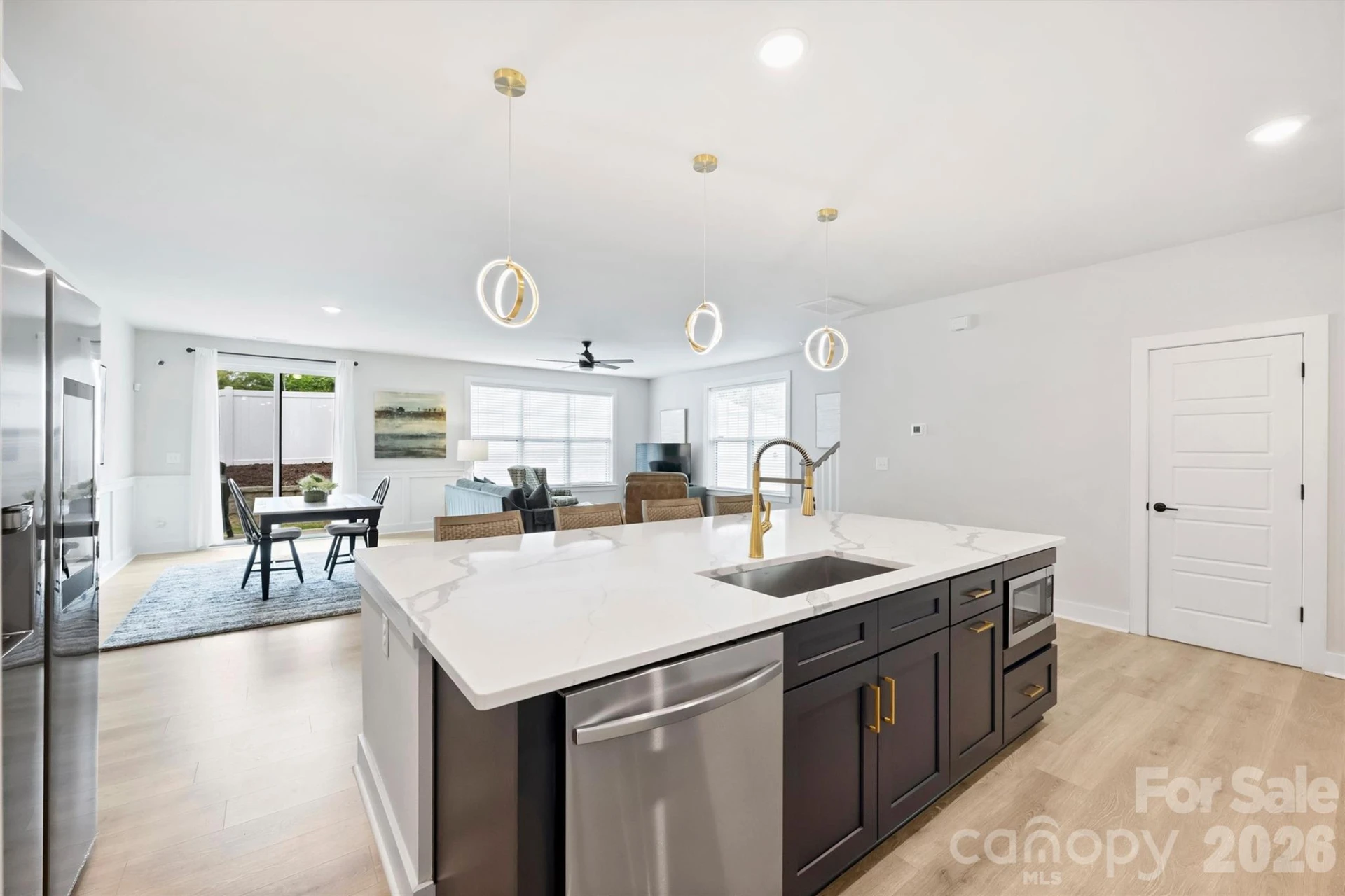 1517 Falcon Street - Photo 11