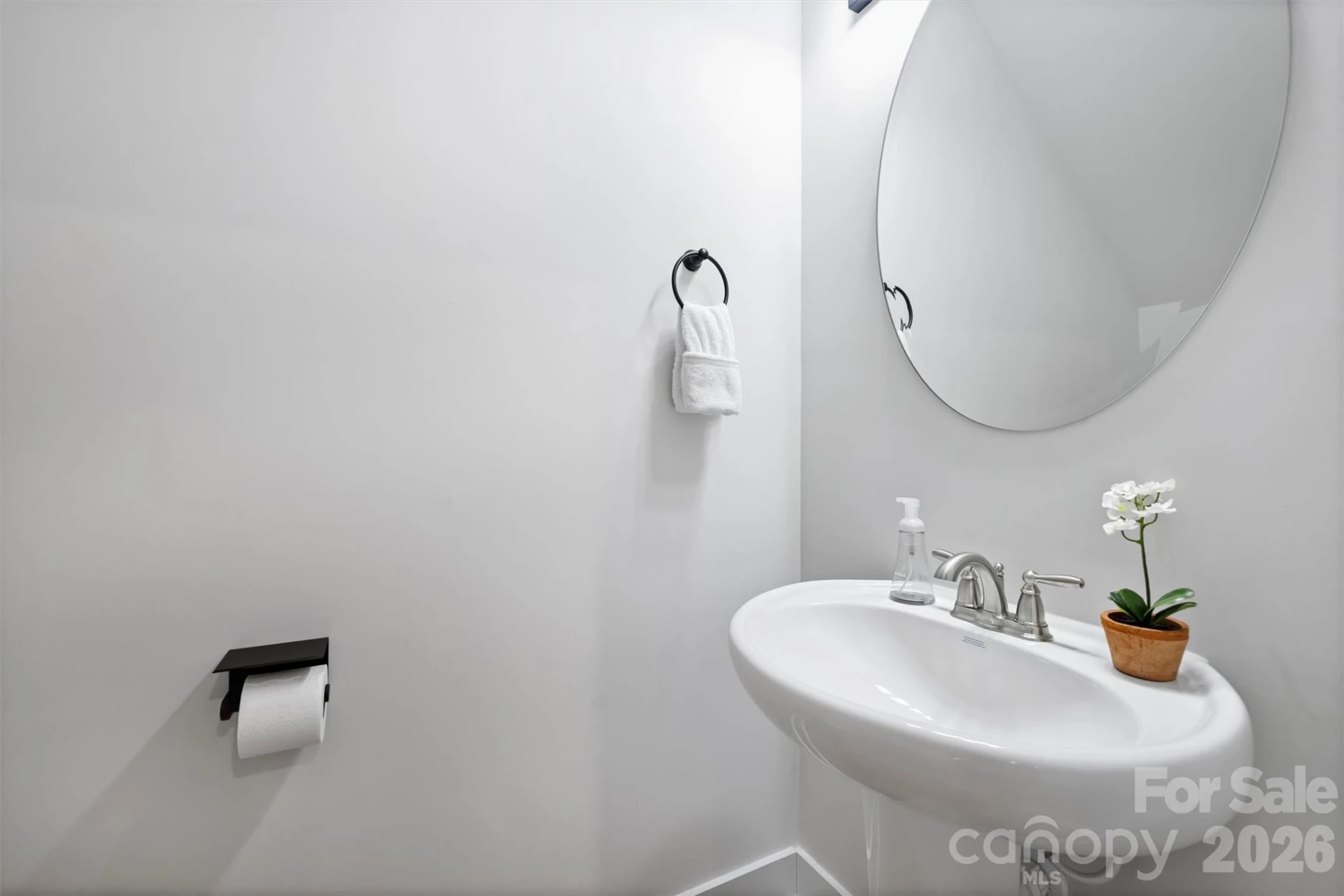 1517 Falcon Street - Photo 24