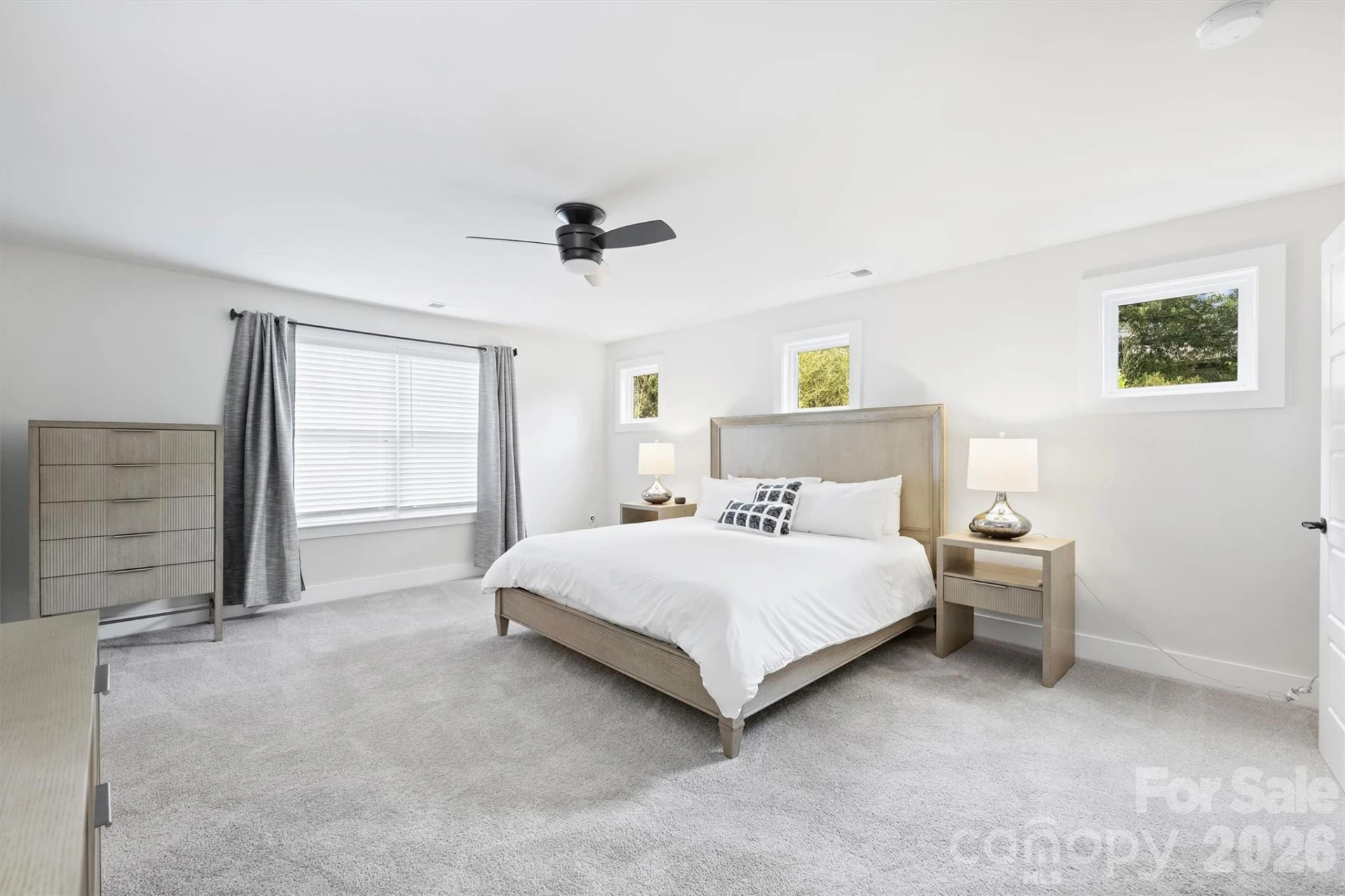 1517 Falcon Street - Photo 30