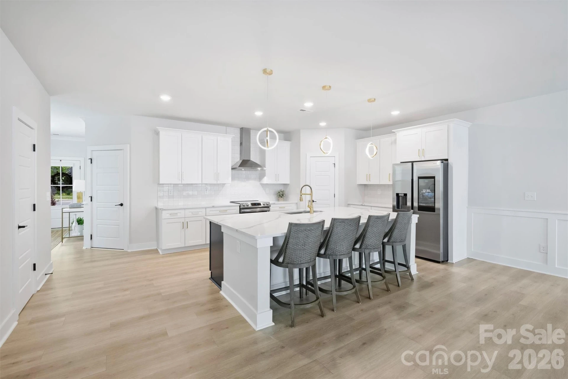 1517 Falcon Street - Photo 4