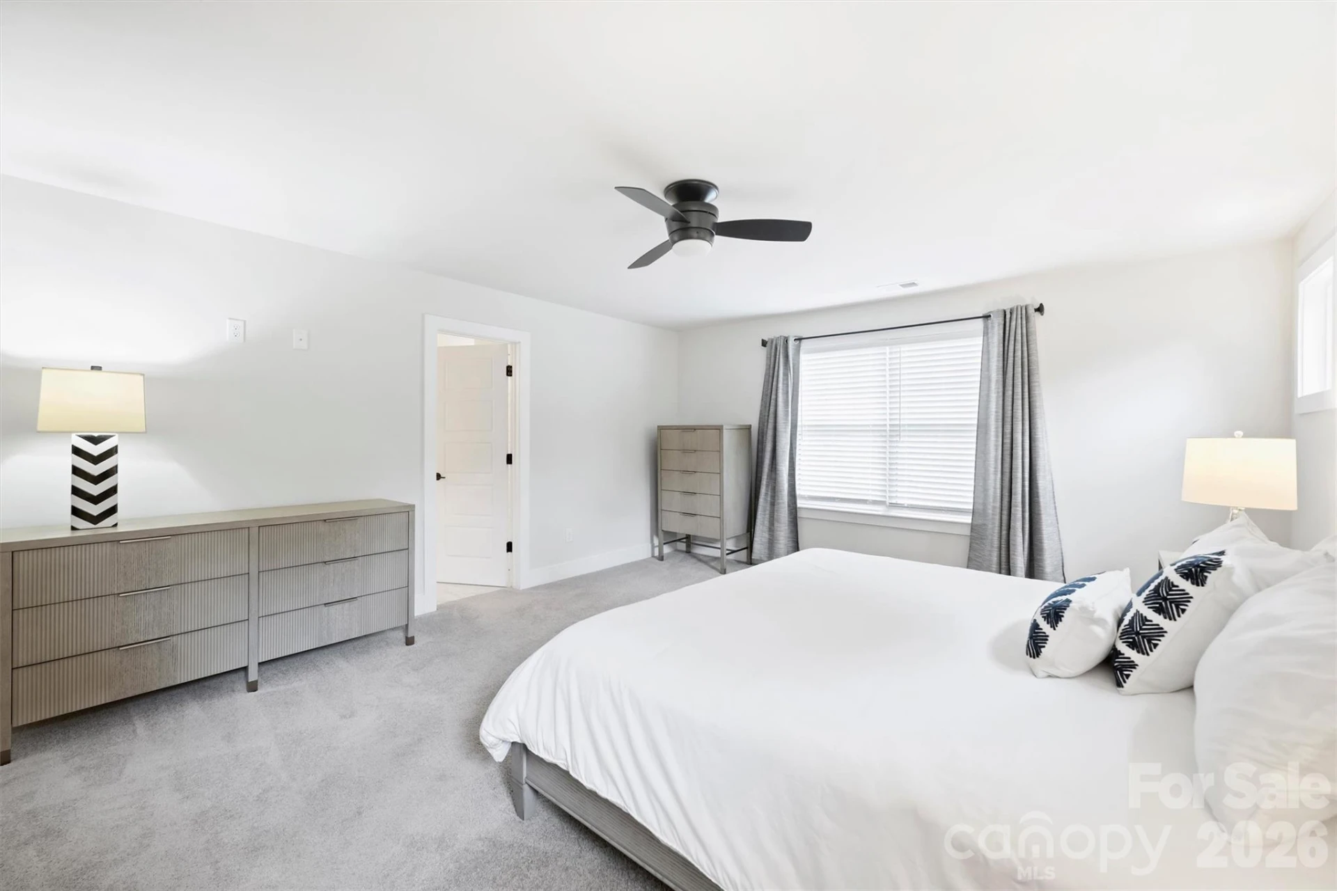 1517 Falcon Street - Photo 31
