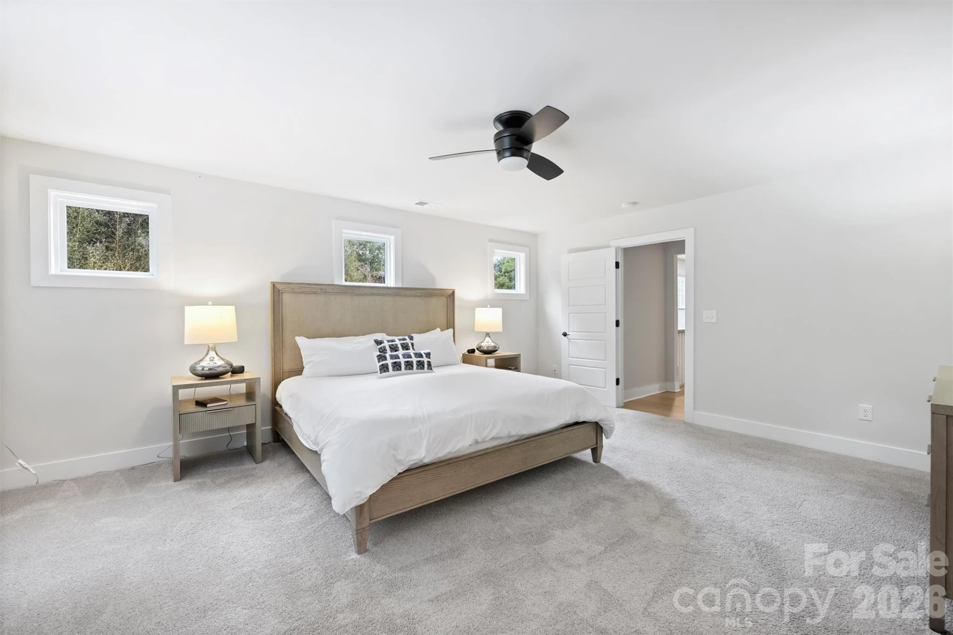 1517 Falcon Street - Photo 32
