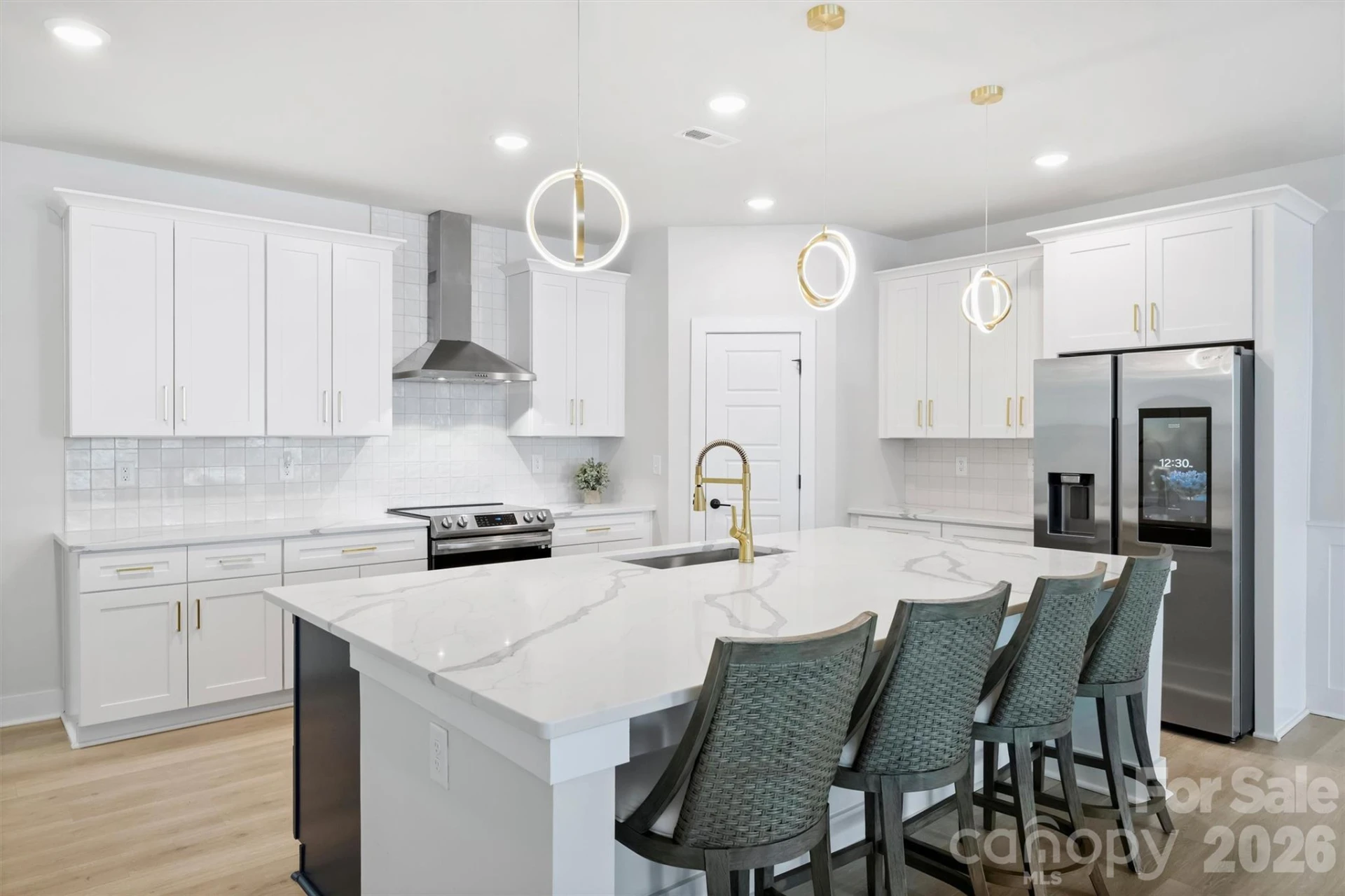 1517 Falcon Street - Photo 5