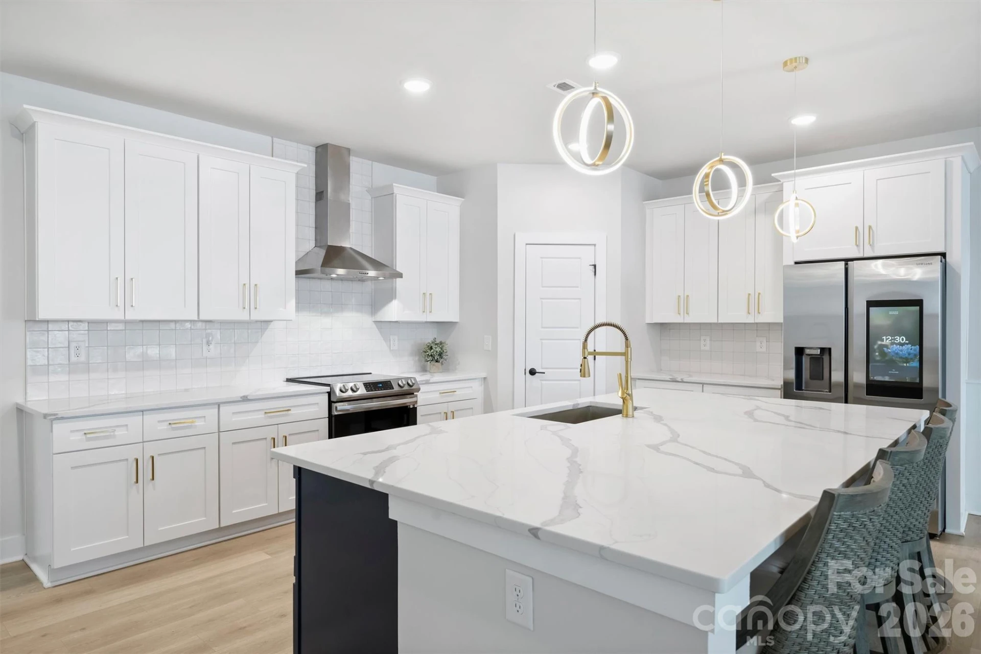 1517 Falcon Street - Photo 6