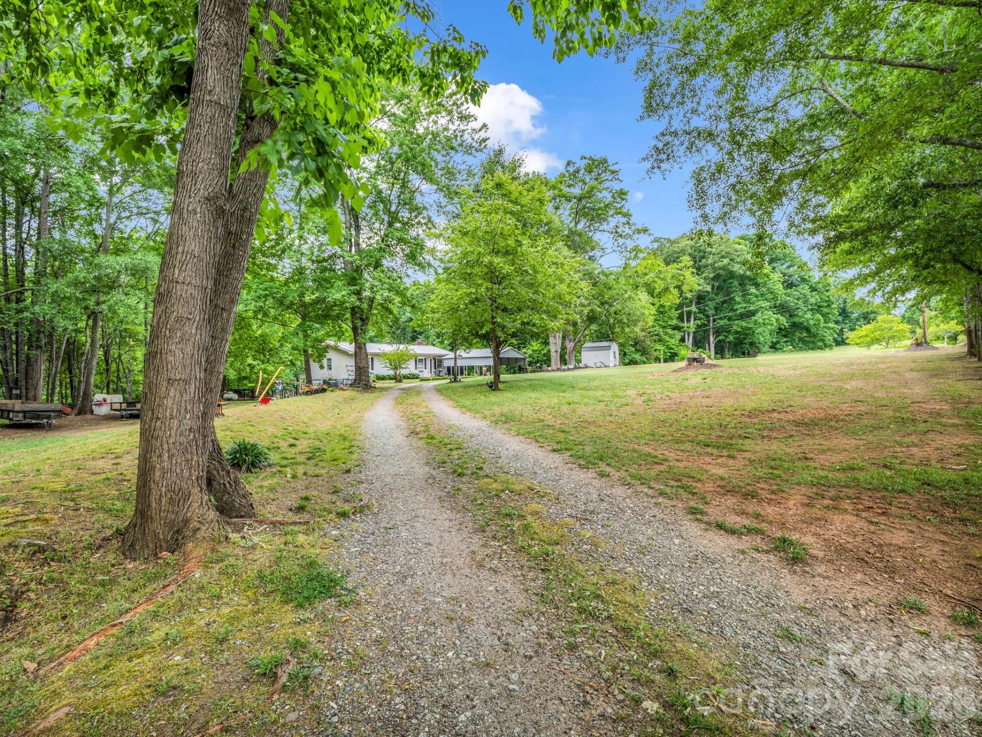 408 Hollis Road - Photo 2