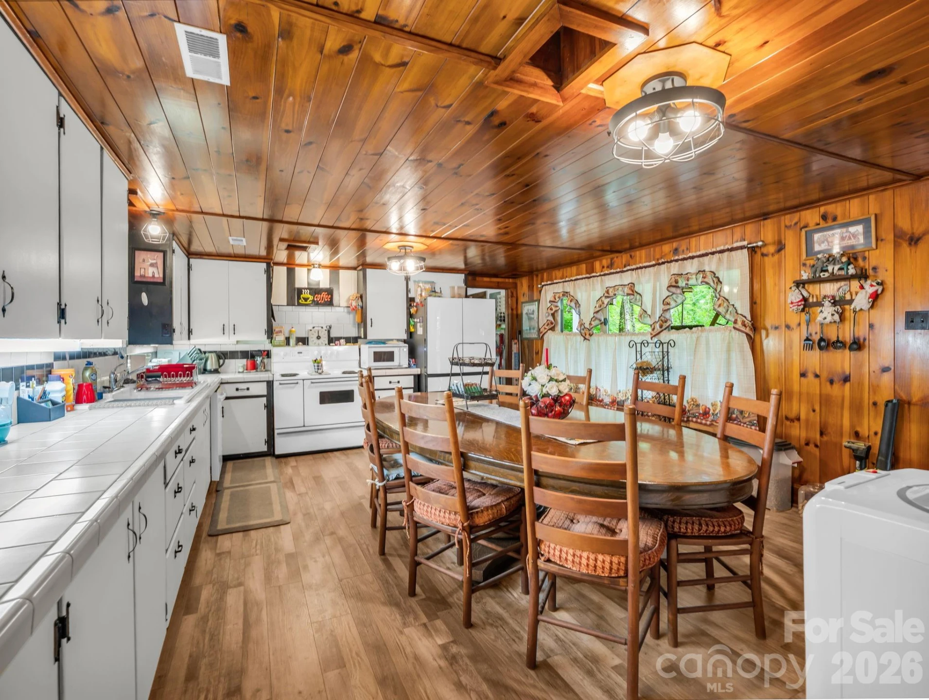408 Hollis Road - Photo 24