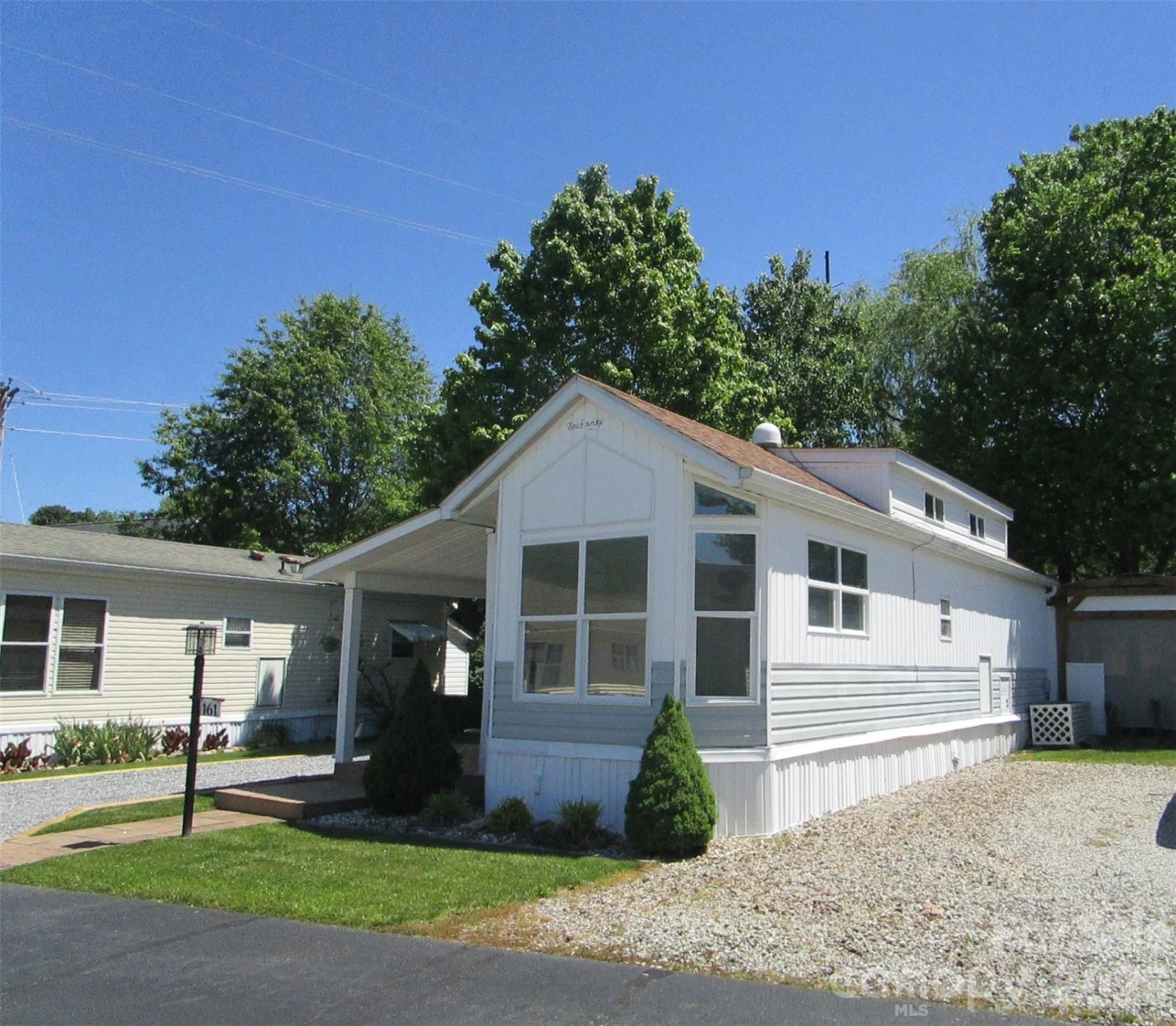 161 Summer Place Drive - Photo 2