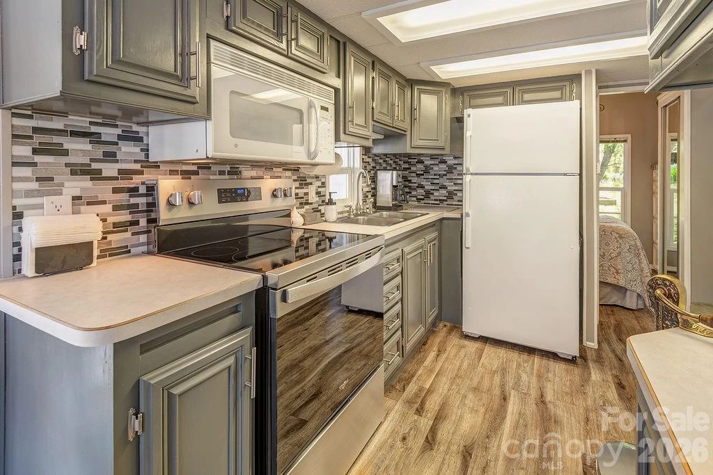161 Summer Place Drive - Photo 9