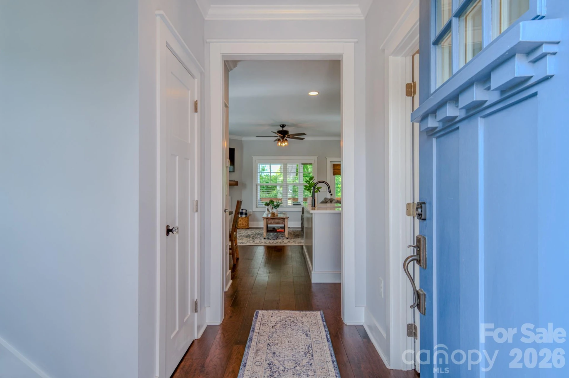 15 Tudor Way - Photo 4