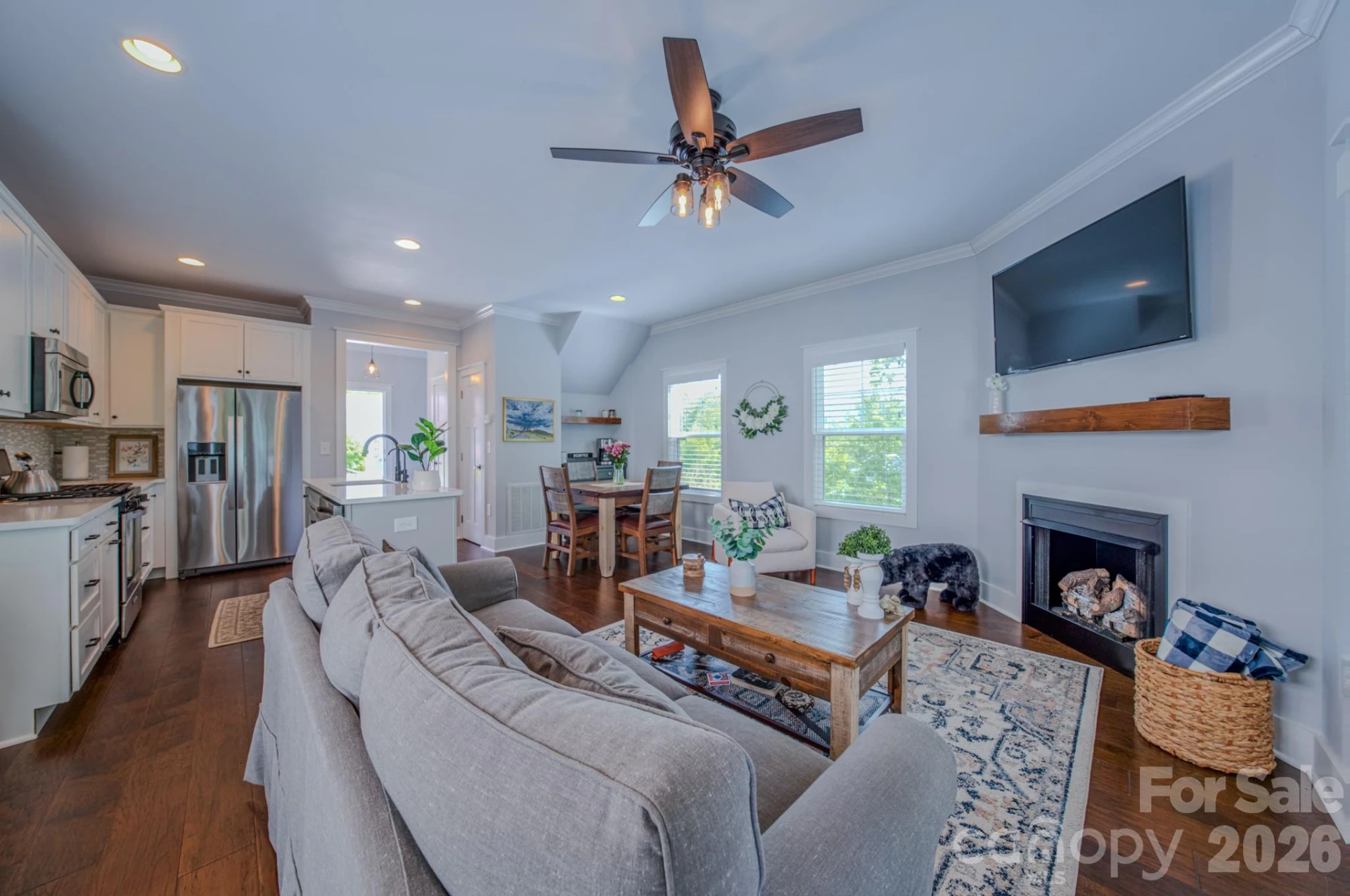 15 Tudor Way - Photo 6