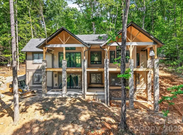 1024 Indian Cave Road, Hendersonville, NC, 28739