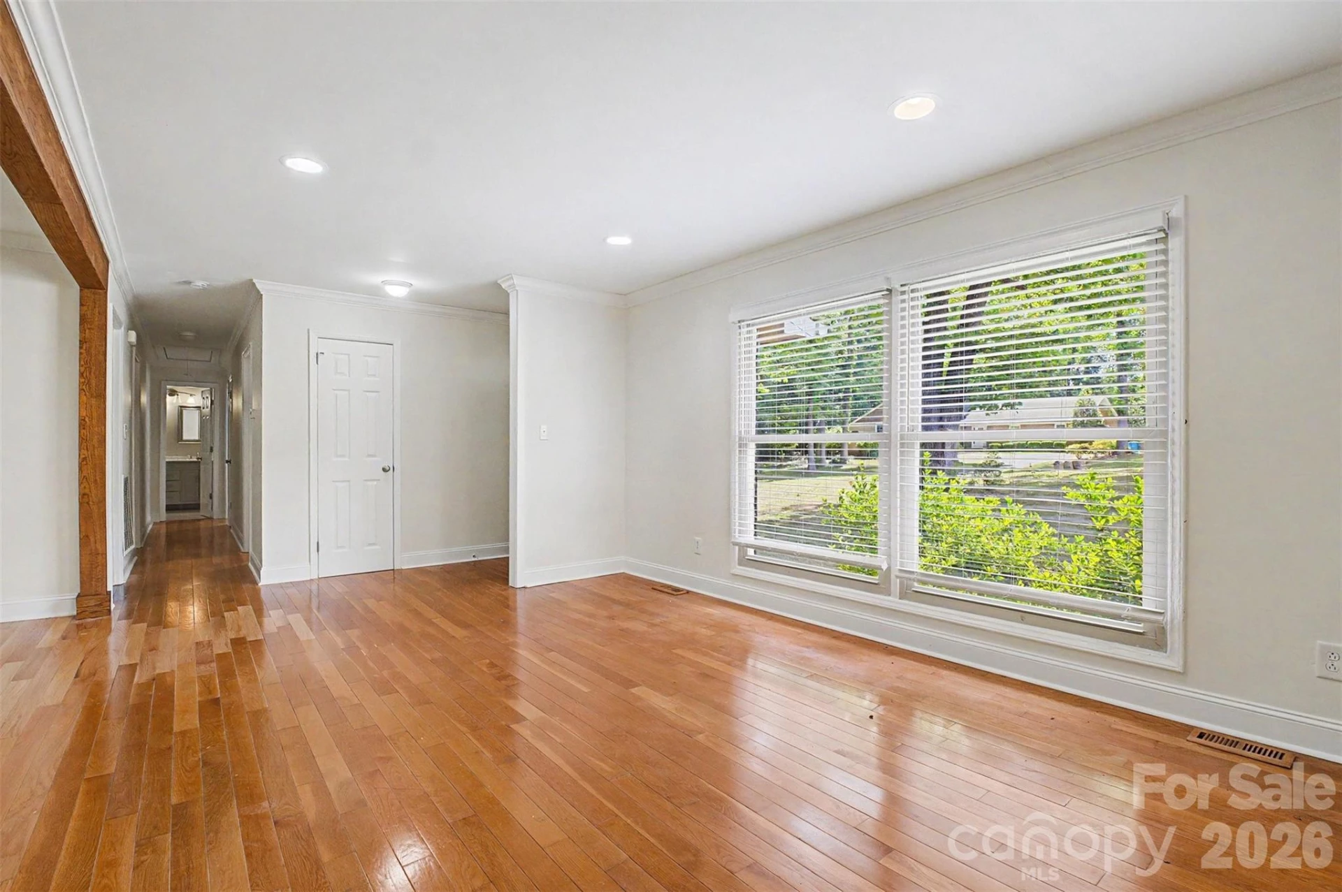 109 James Drive - Photo 6