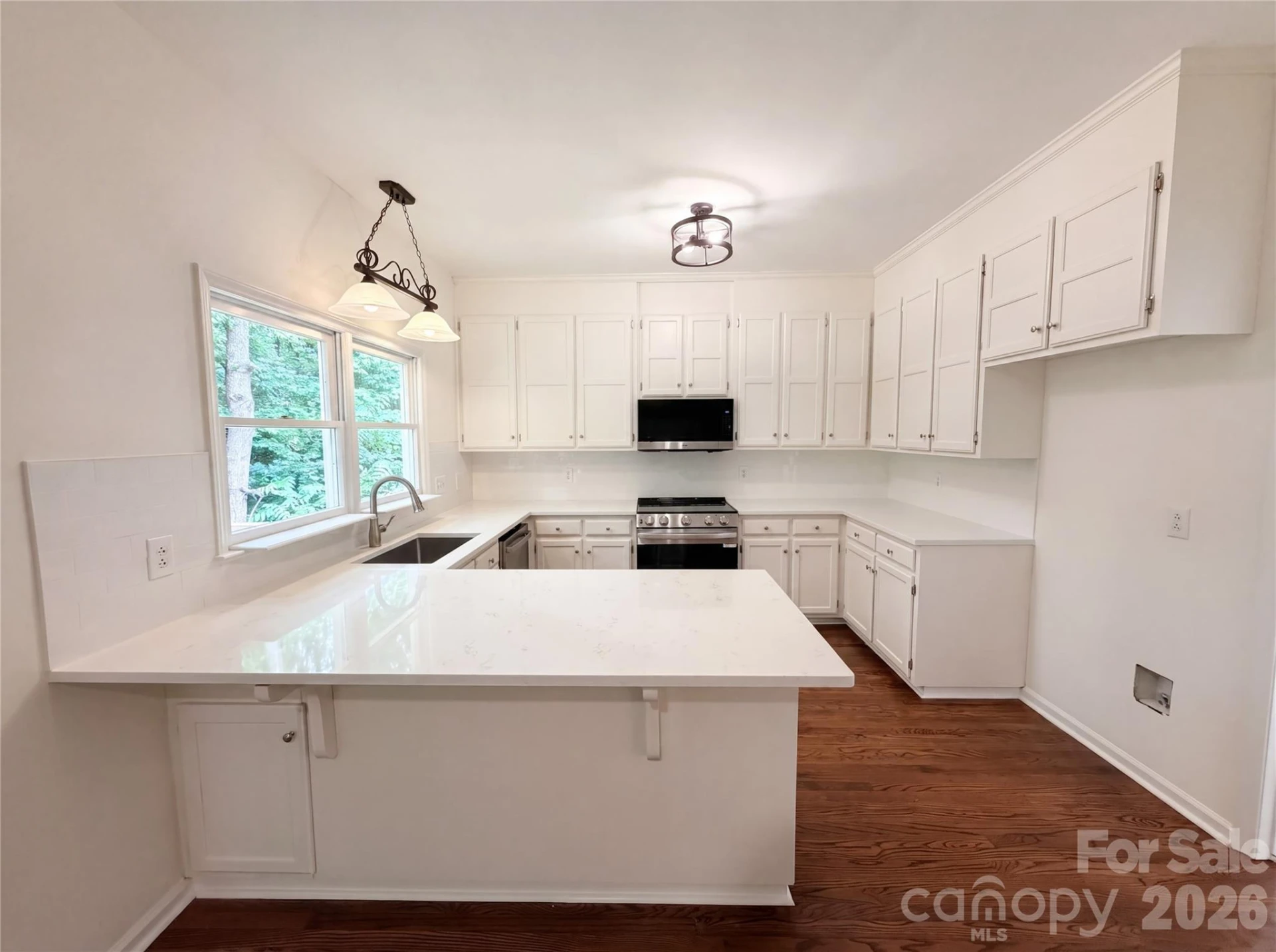 5908 Bookbinders Lane - Photo 2