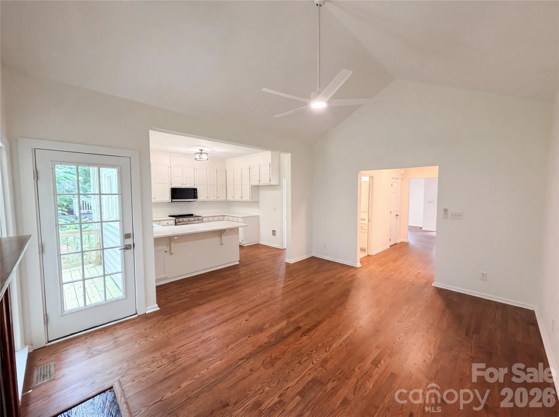 5908 Bookbinders Lane - Photo 8