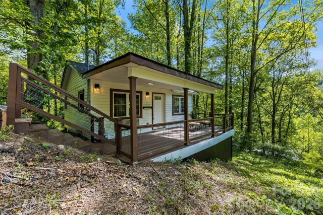 193 Sams Hill, Sylva, NC, 28779