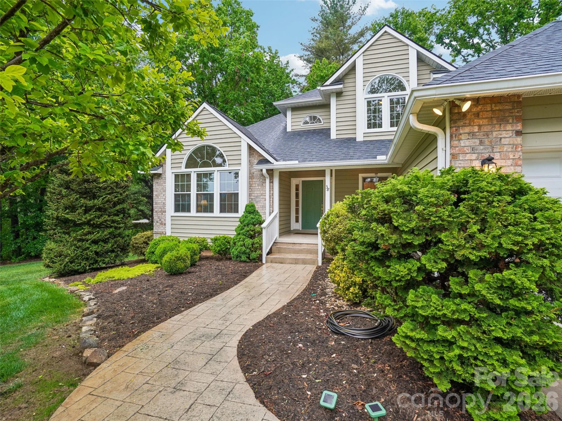 38 Forest Knoll Drive - Photo 3