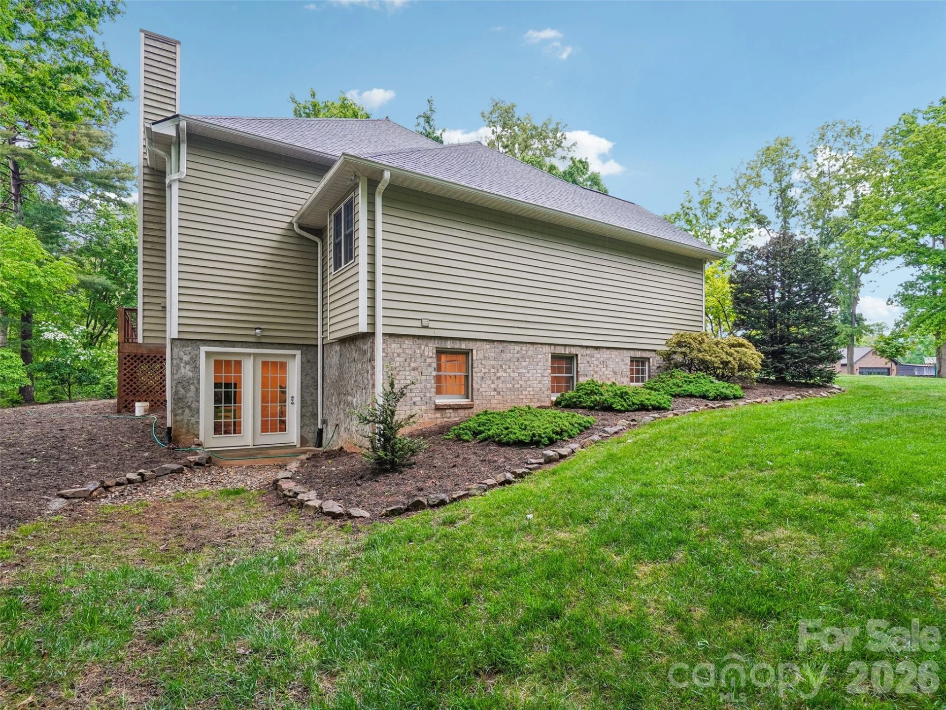 38 Forest Knoll Drive - Photo 42