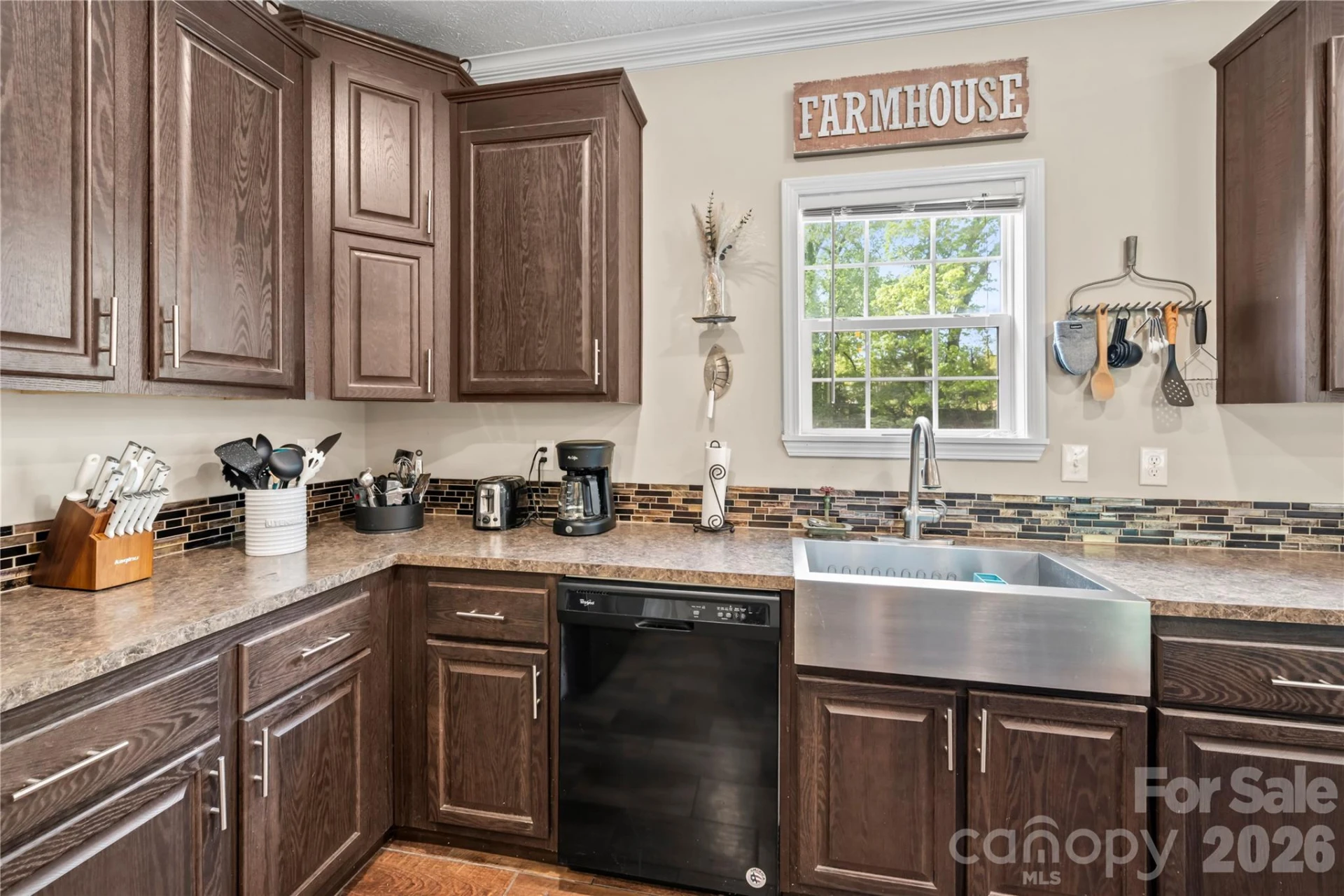 111 Robin Street - Photo 11