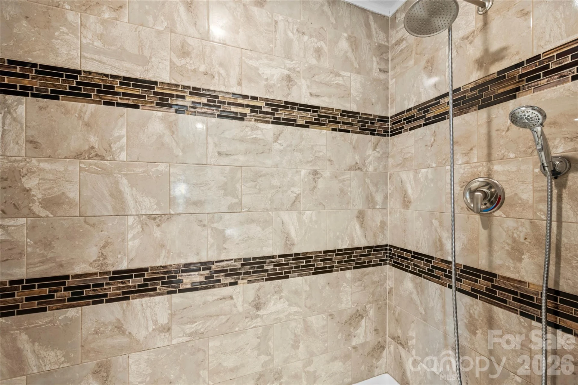 111 Robin Street - Photo 18