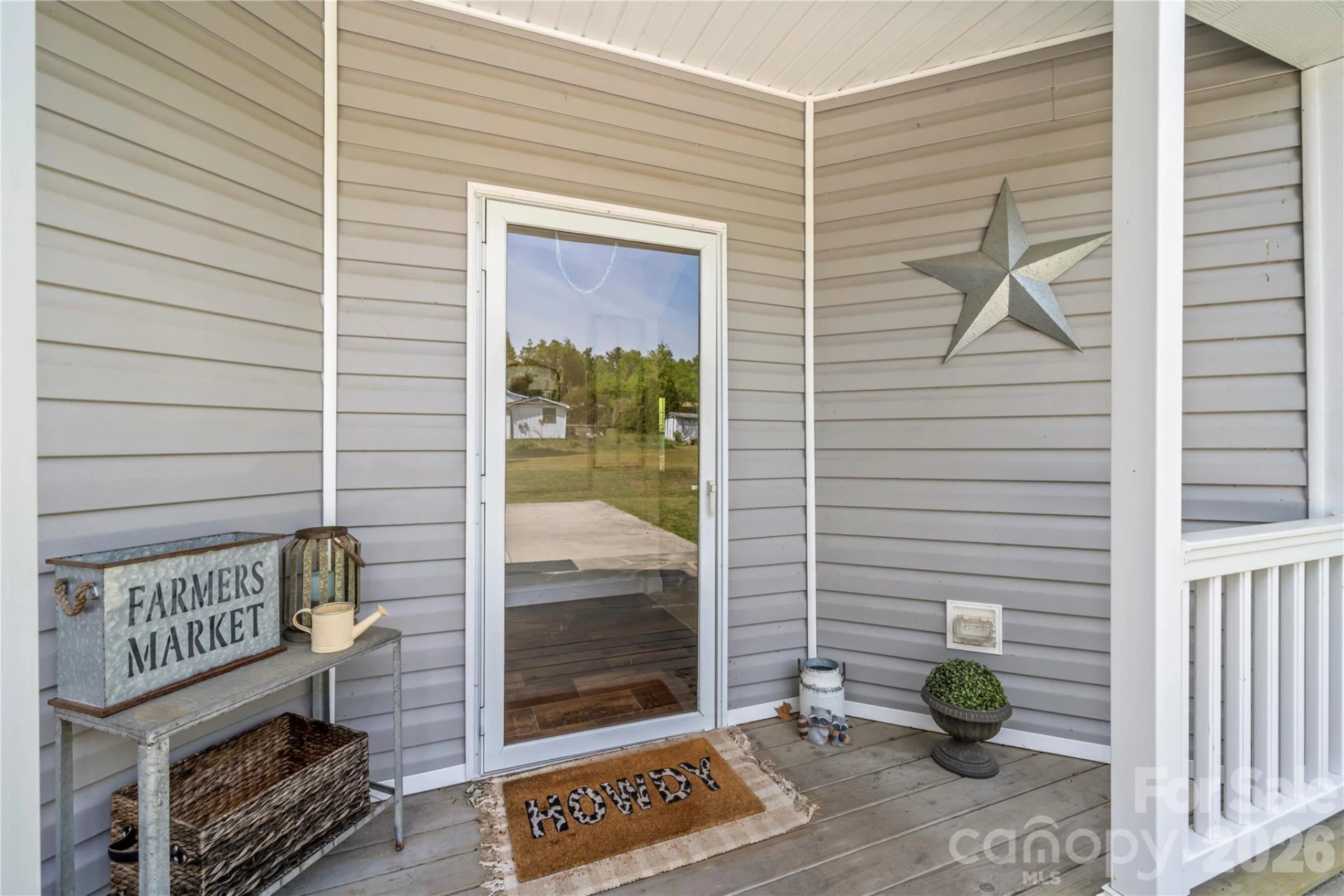 111 Robin Street - Photo 3