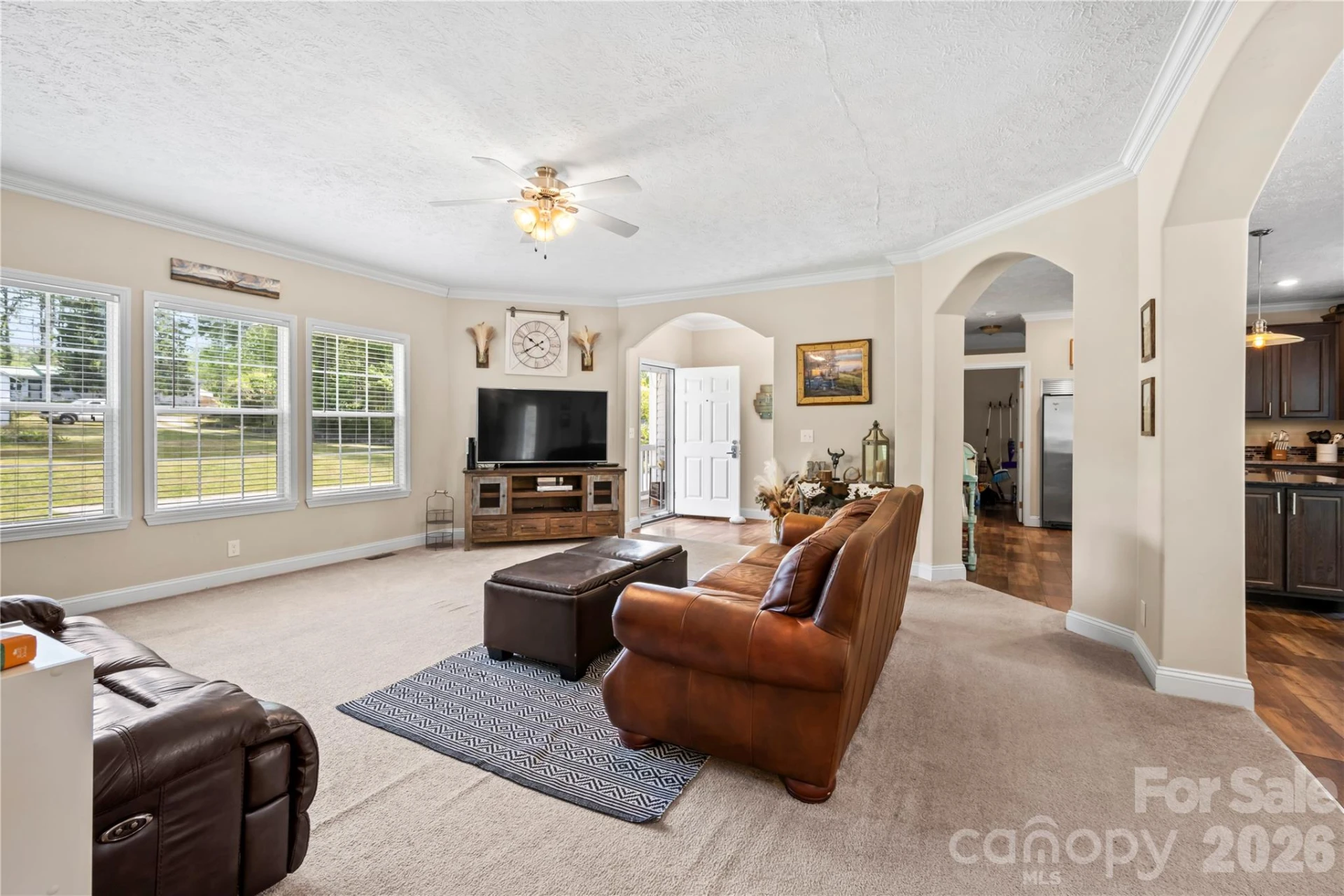 111 Robin Street - Photo 4
