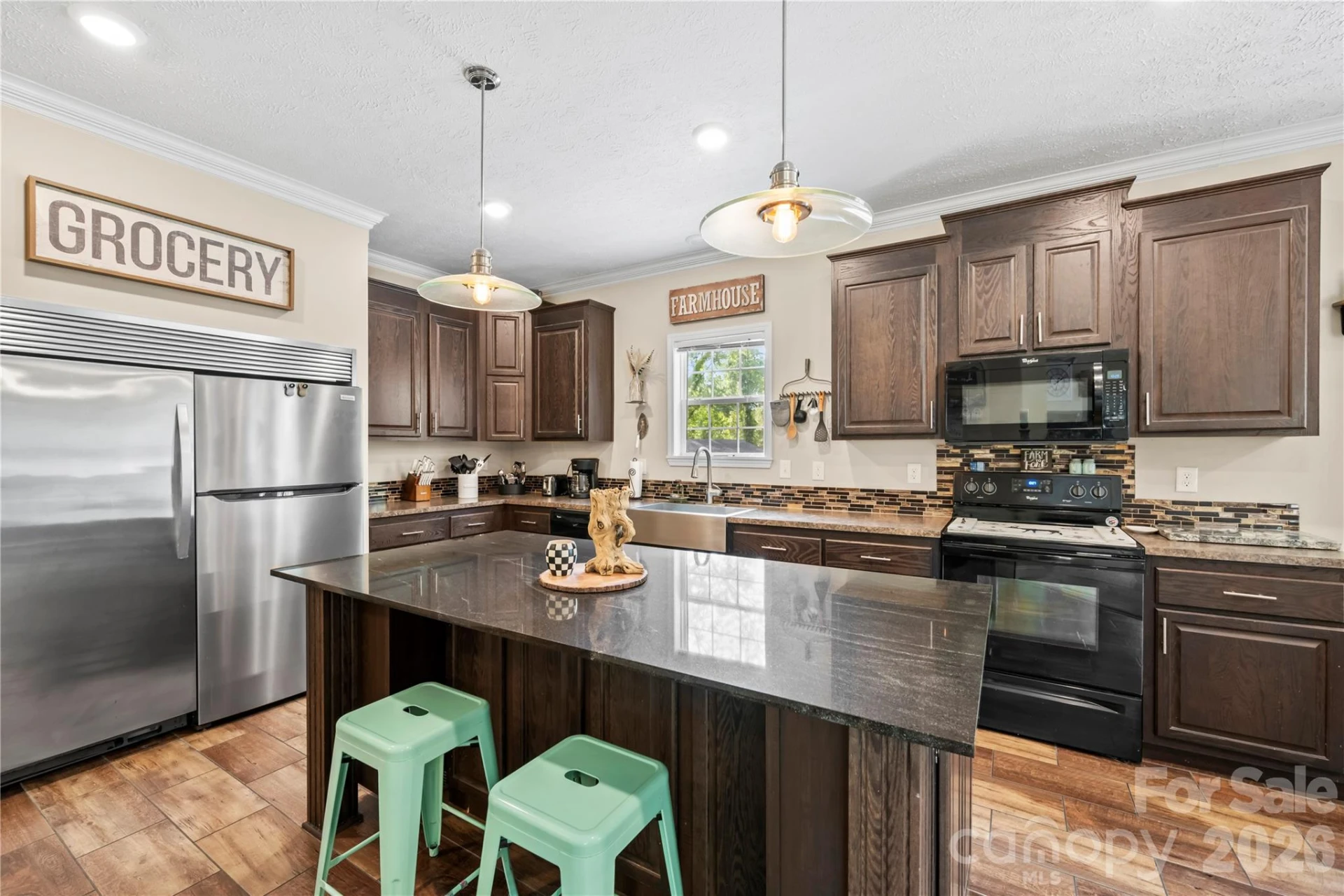 111 Robin Street - Photo 10