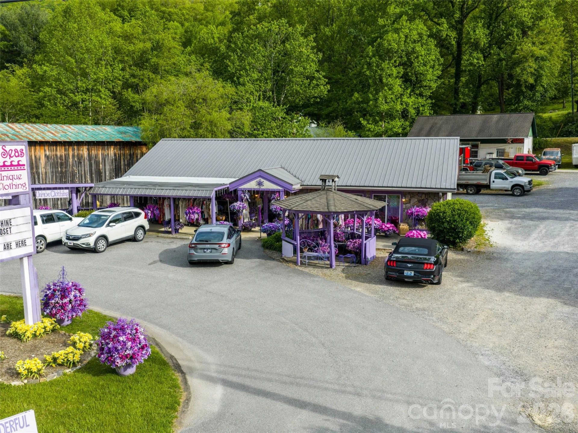 521 Soco Road - Photo 3