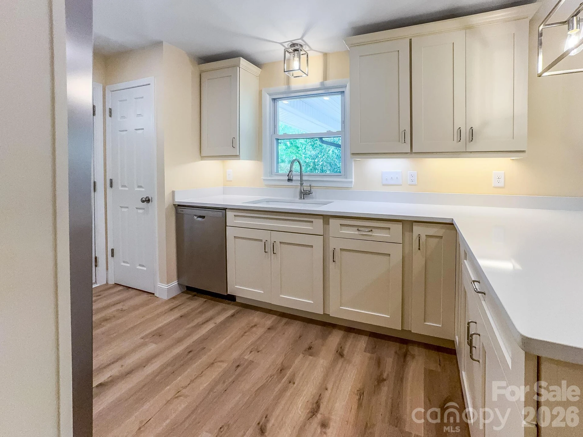 306 Whisnant Street - Photo 9