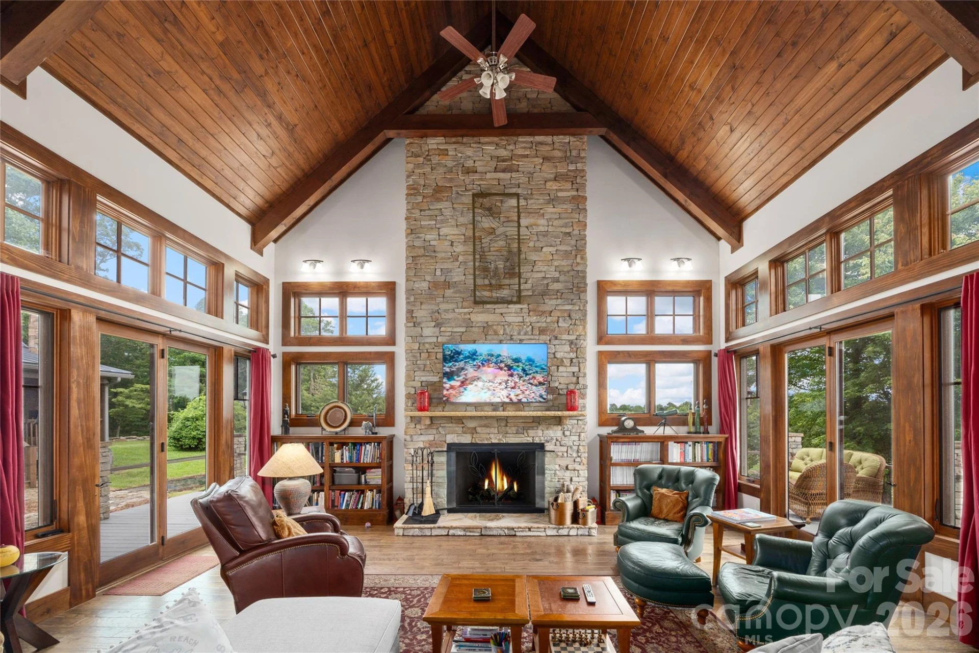 4862 Pinnacle Mountain Road - Photo 3