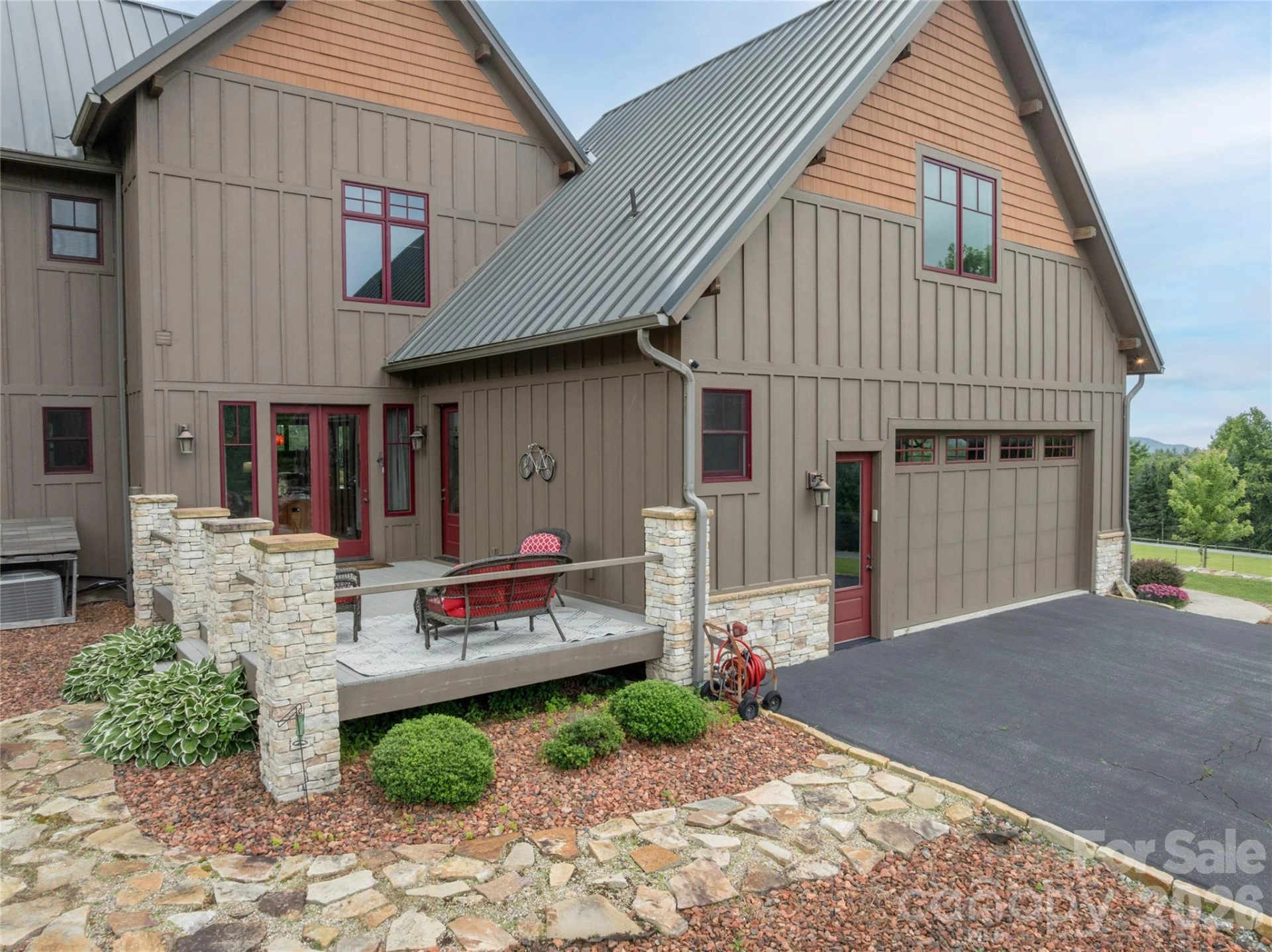4862 Pinnacle Mountain Road - Photo 29