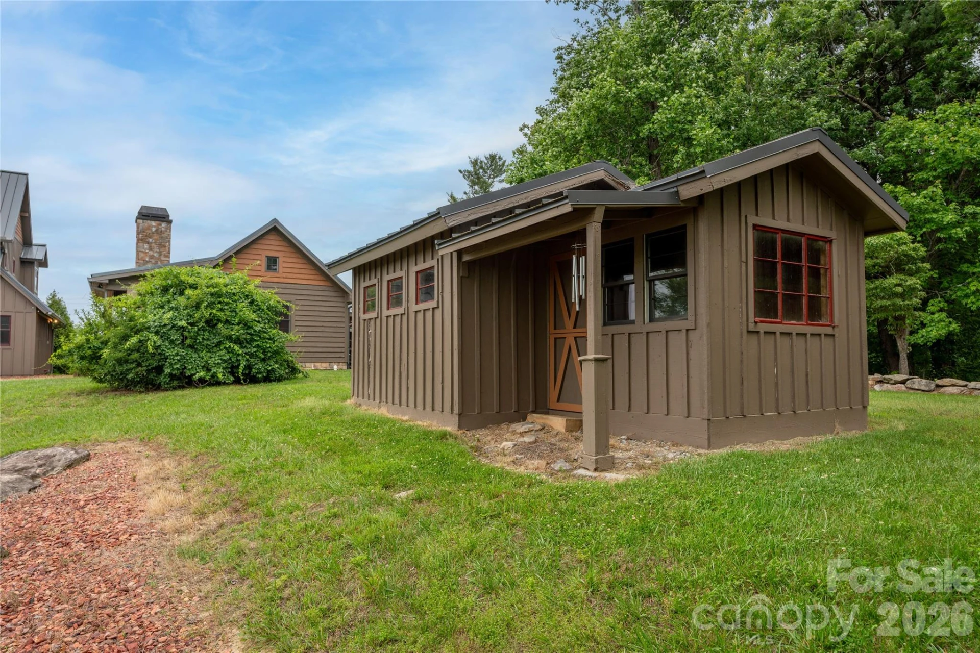 4862 Pinnacle Mountain Road - Photo 37