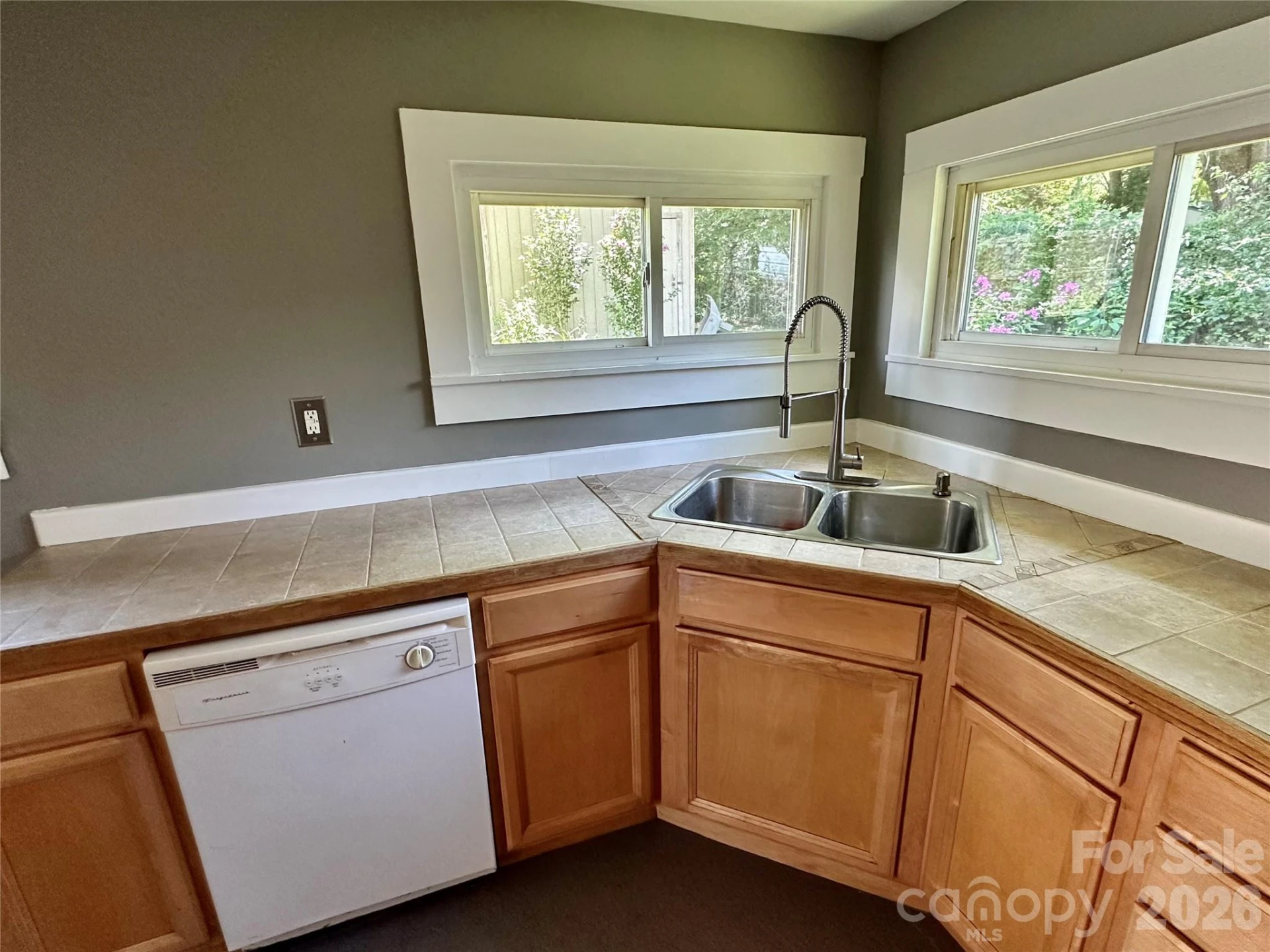 12 Penley Avenue - Photo 36