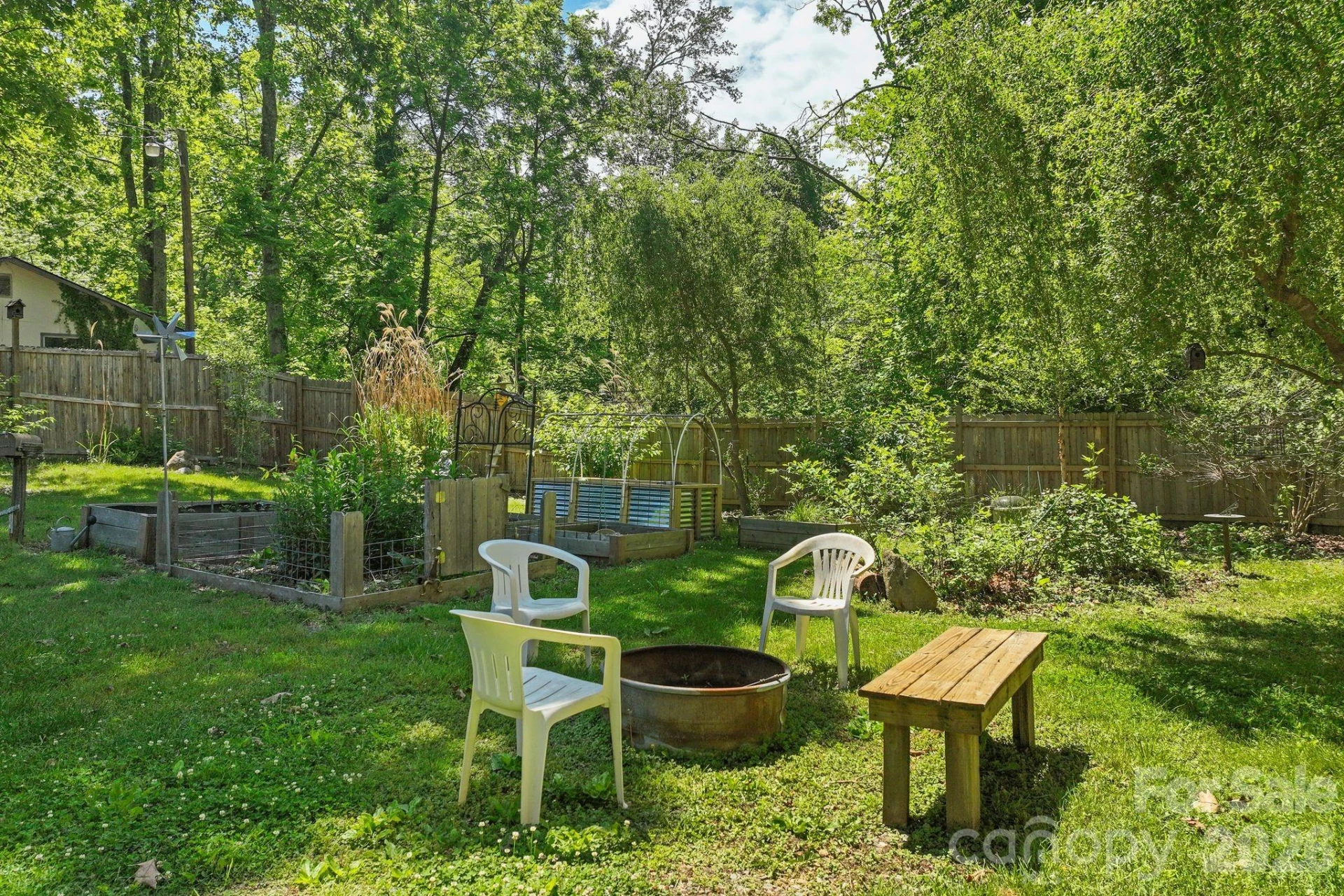 105 7th Street - Photo 32